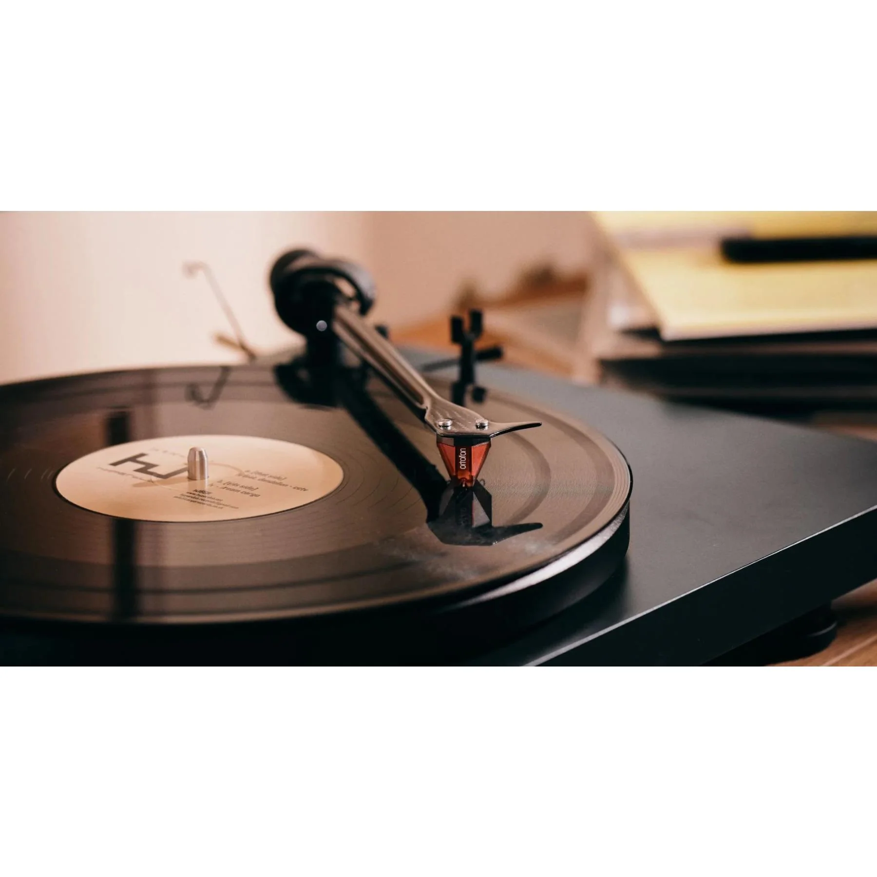 Ortofon 2M Red Moving Magnet Cartridge - Image 3