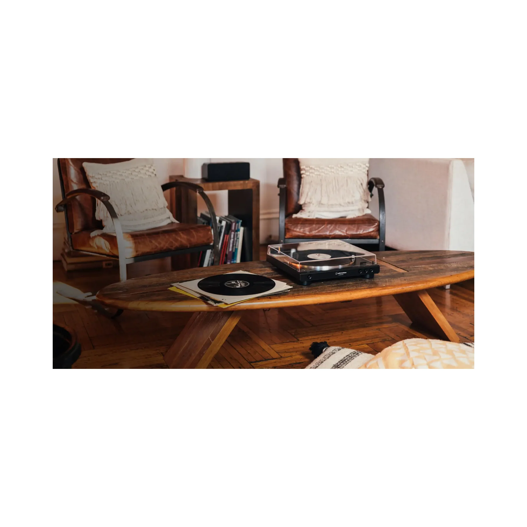Audio Technica AT-LP60XBT-USB Fully Automatic Wireless Belt-Drive Turntable - Image 5