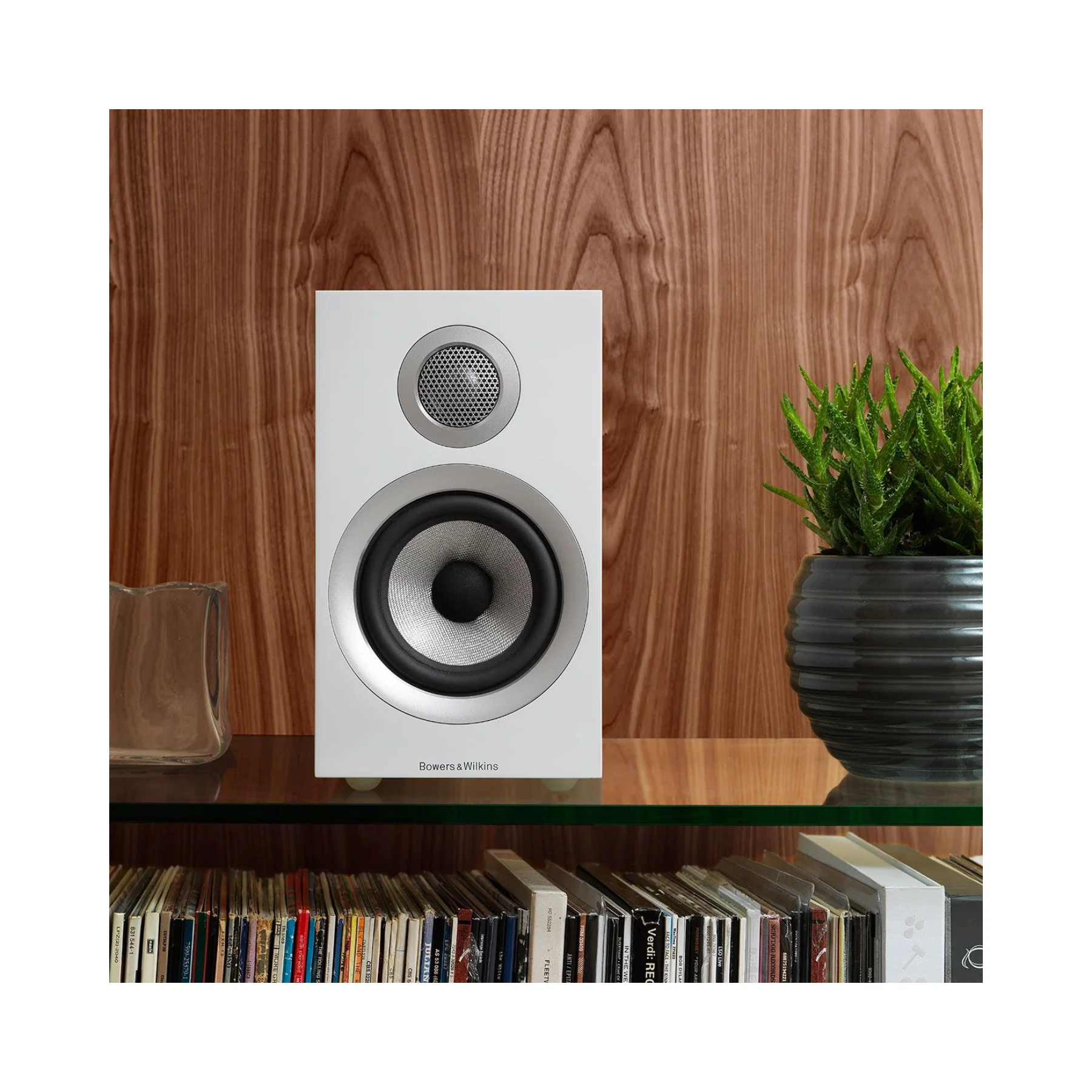 Bowers & Wilkins 707 S2 Stand-mount Speakers (Pair) - Limited Quantities! - Clearance / Open Box - Image 3
