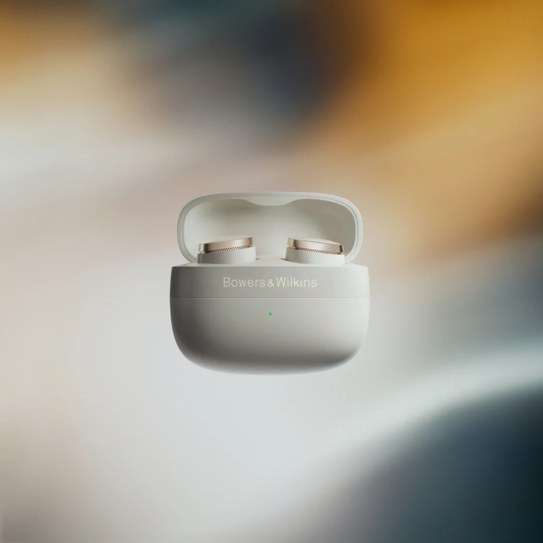 Bowers & Wilkins Pi8 Reference In-Ear True Wireless Earbuds - Image 16