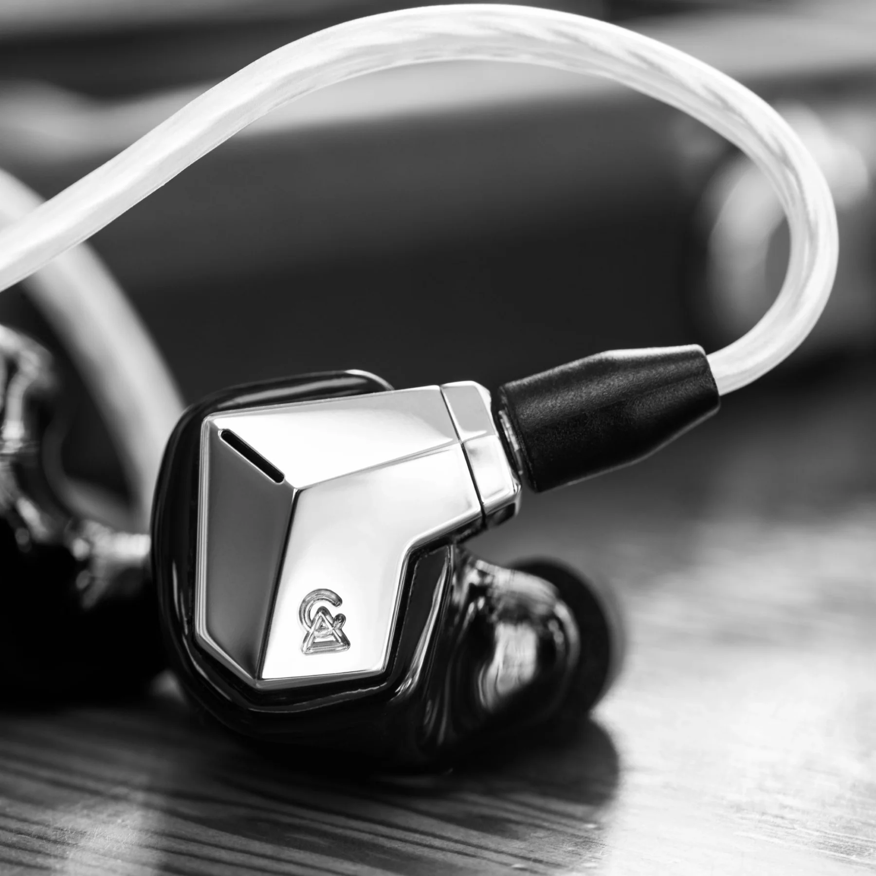 Campfire Audio Supermoon Planar Magnetic IEMs - Image 5