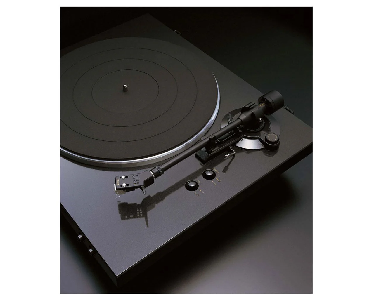 Denon DP-300F Fully Automatic Turntable - Image 4