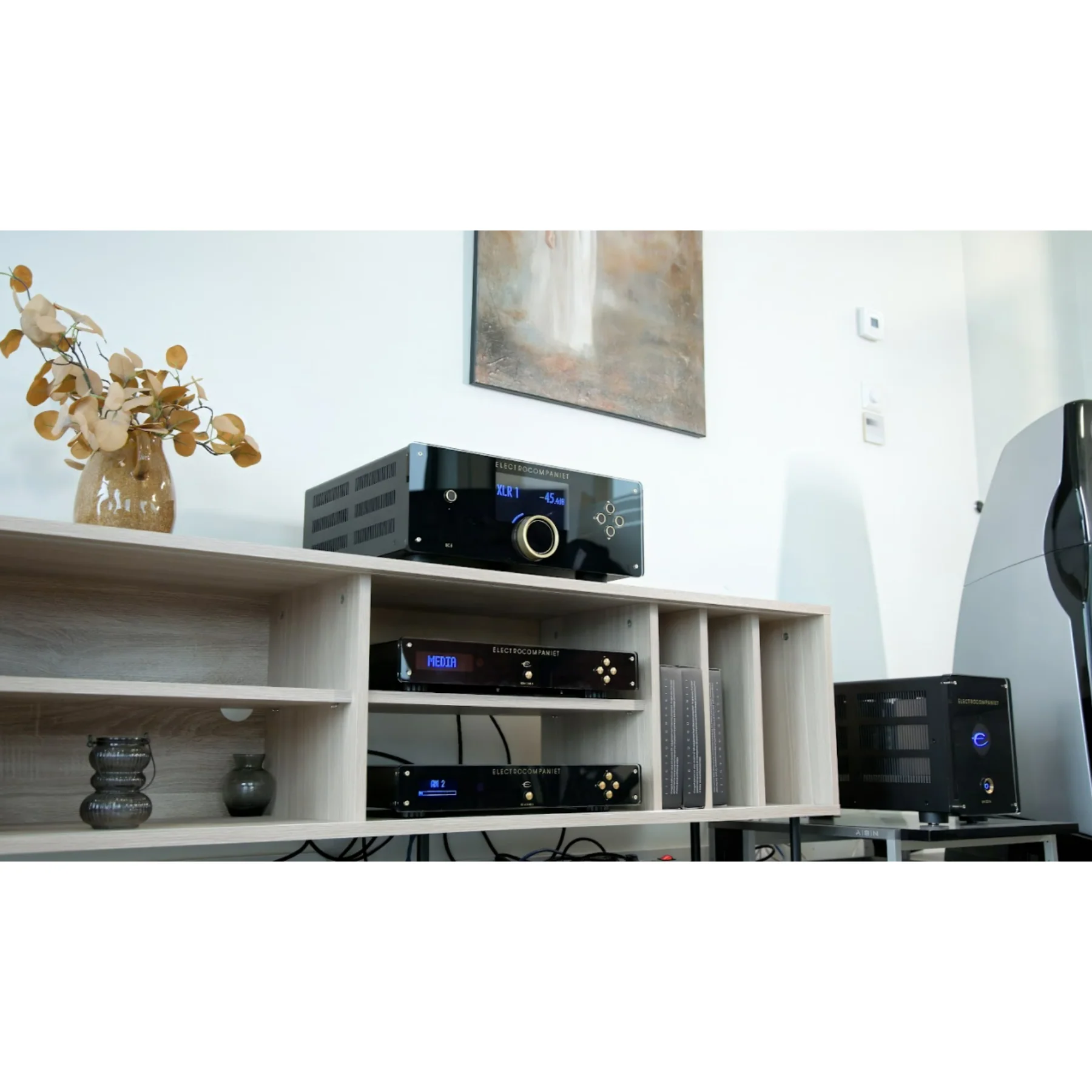 Electrocompaniet EC 5 Reference Class A Preamplifier - Image 5