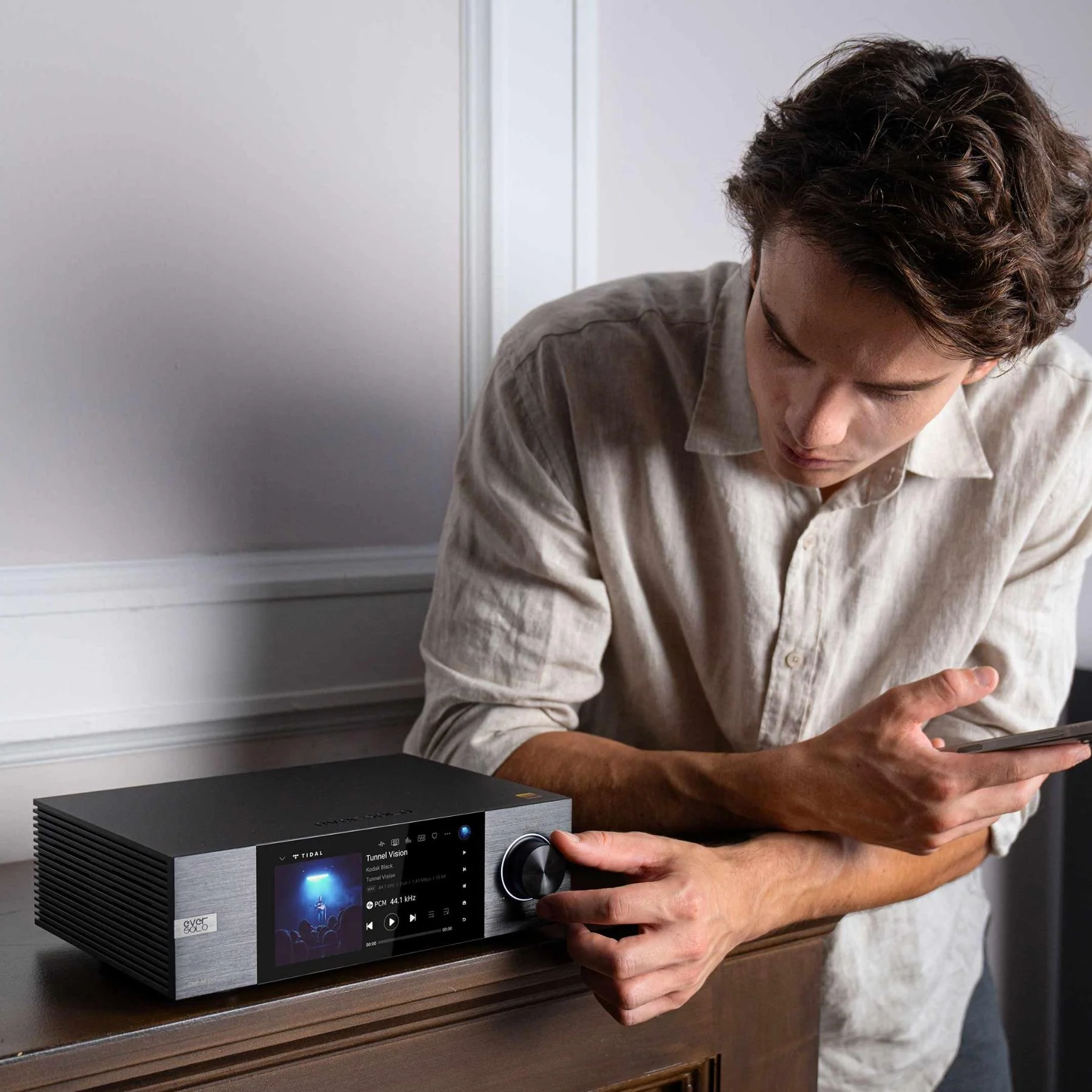 Eversolo DMP-A6 Gen 2 Hi-Fi Music Streamer - Image 3