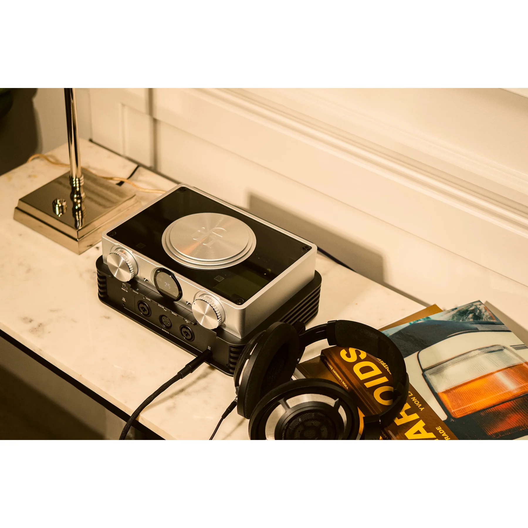 iFi Audio iDSD Phantom Flagship Reference DAC, Streamer, Amp, & Preamp - Image 6