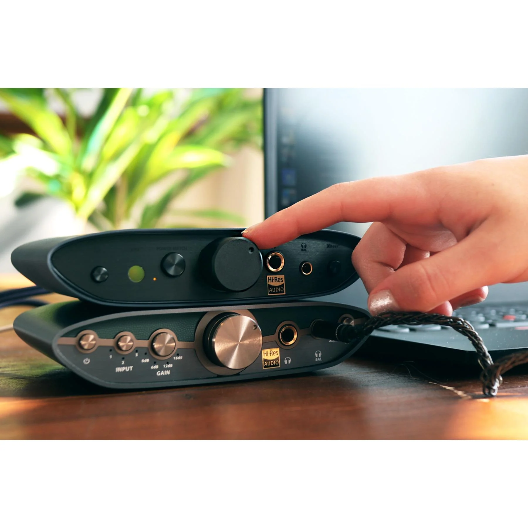 iFi Audio ZEN Air DAC 2 High-Resolution USB DAC & Headphone Amplifier - Image 4
