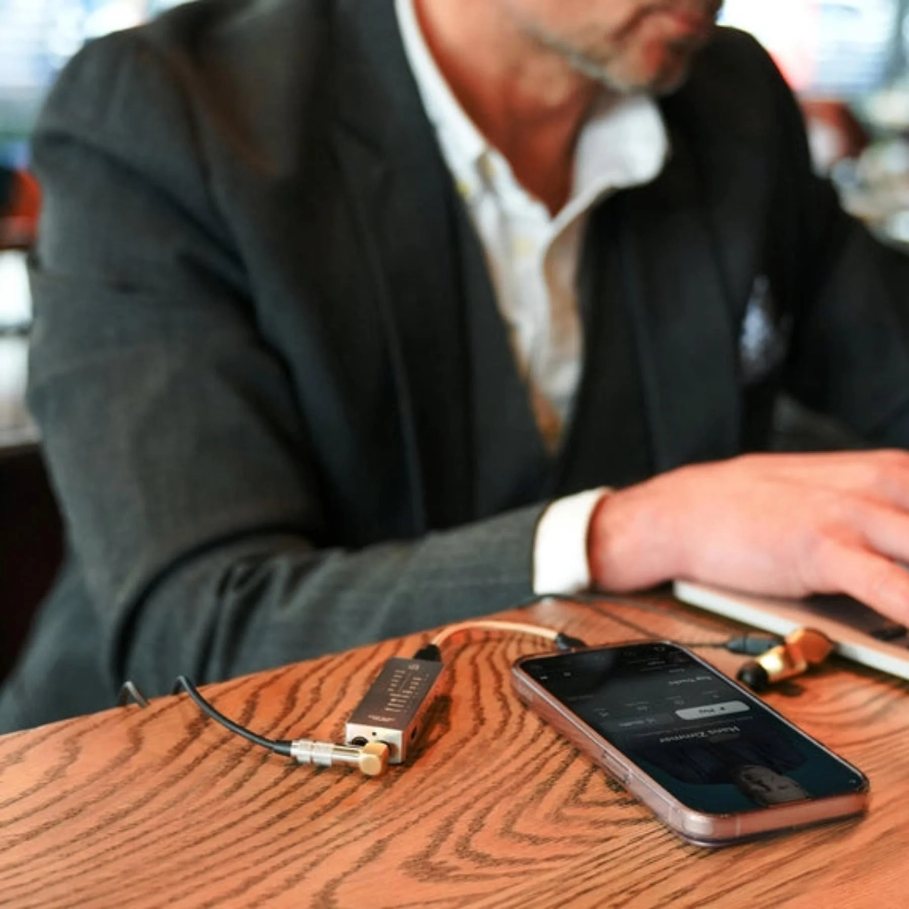 iFi Audio GO Bar Kensei Ultra Portable DAC/Amplifier - Image 9