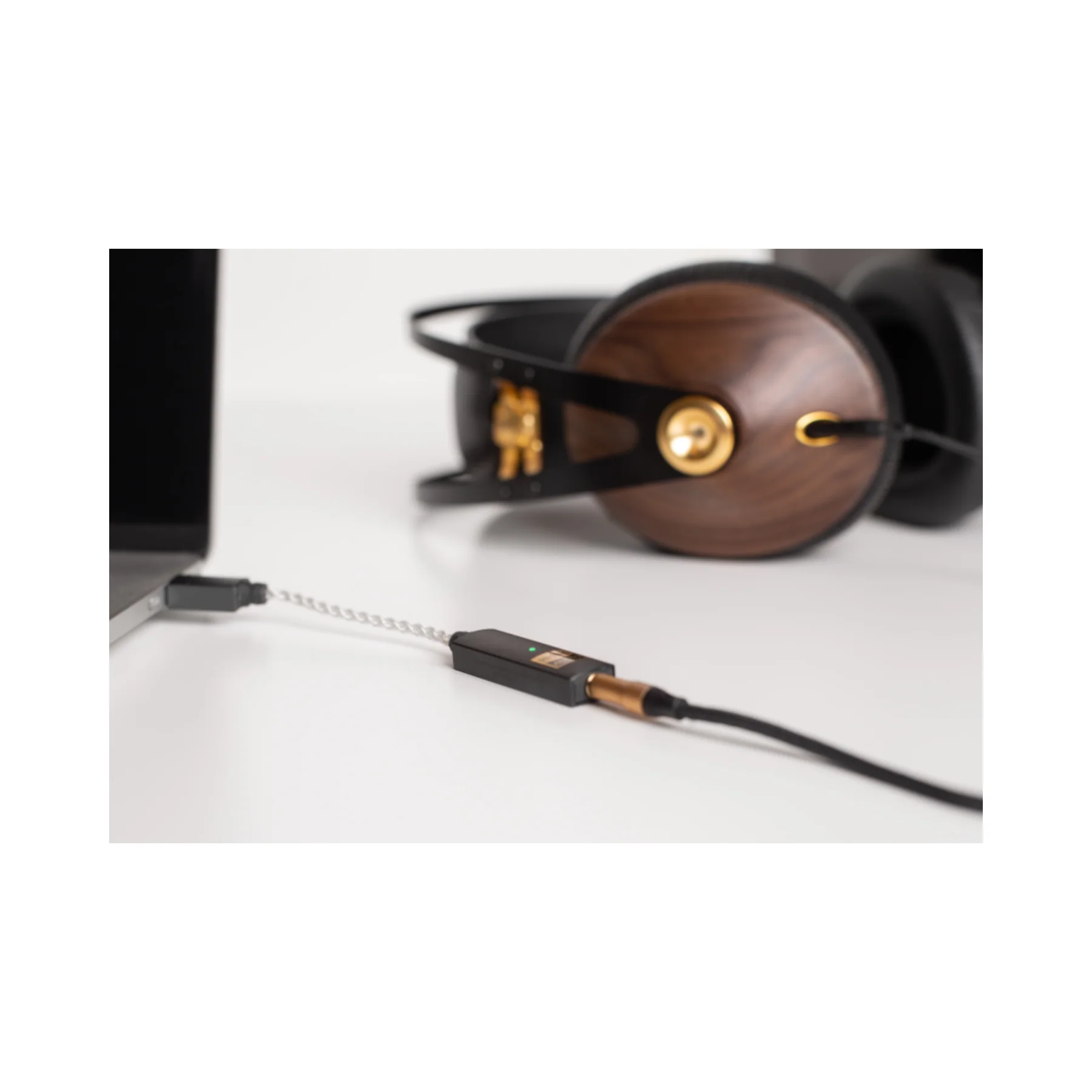 iFi Audio Go Link USB-C DAC/AMP Dongle - Image 4