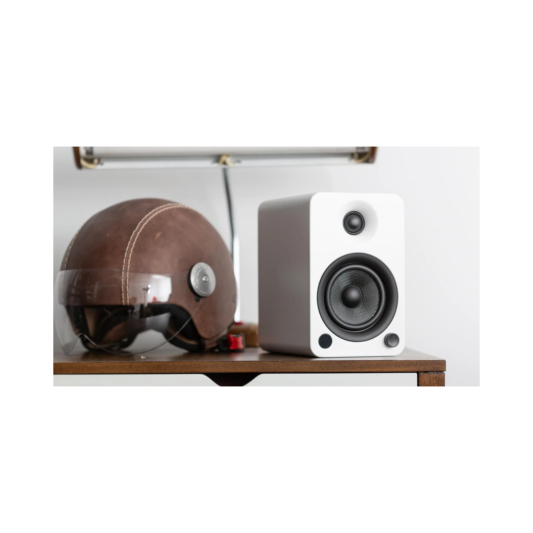 Kanto YU4 Powered Desktop speakers with Bluetooth and Phono Preamp - Clearance / Open Box - Image 8