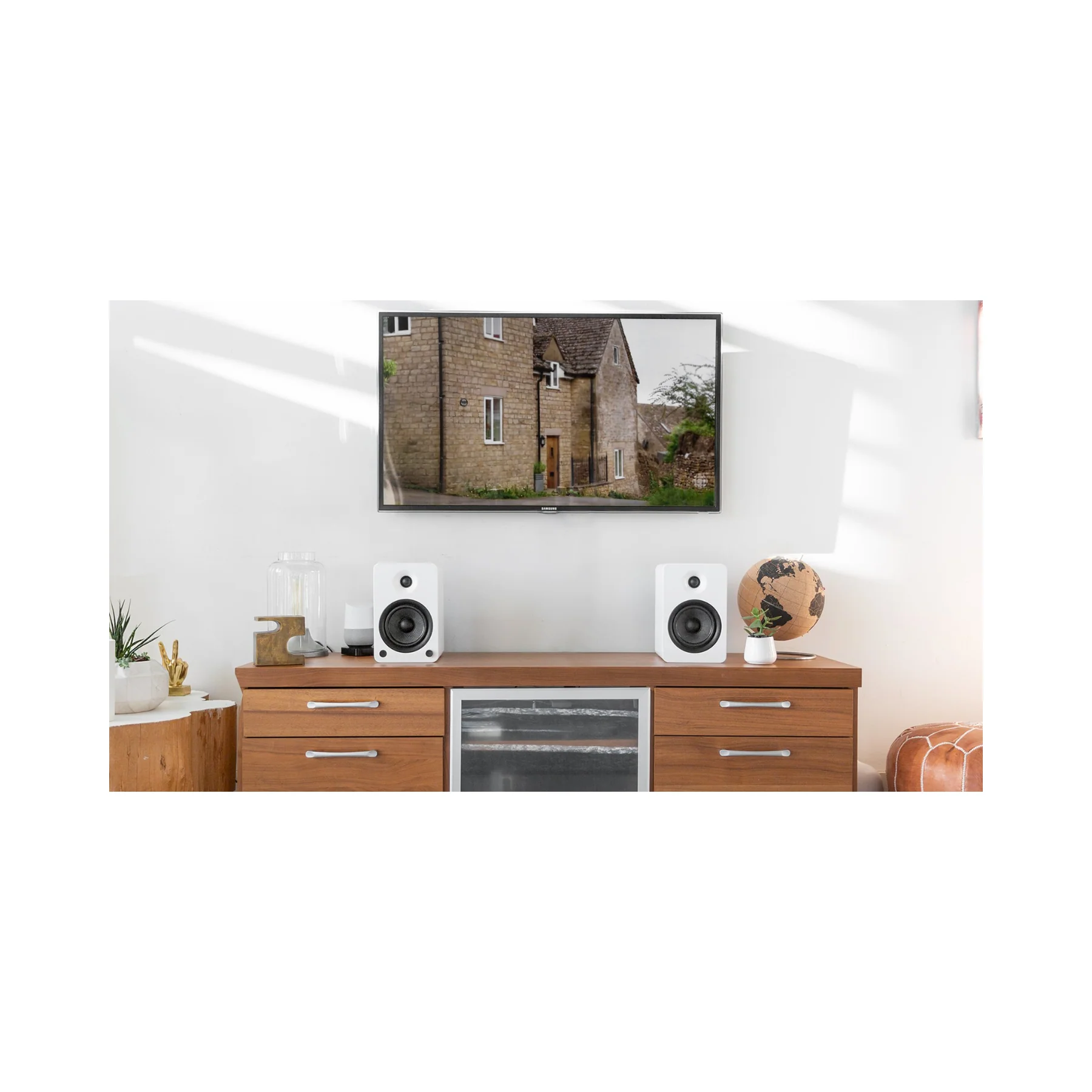 Kanto YU6 Powered Desktop Speakers with Bluetooth and Phono Preamp for Vinyl - Clearance / Open Box - Image 12