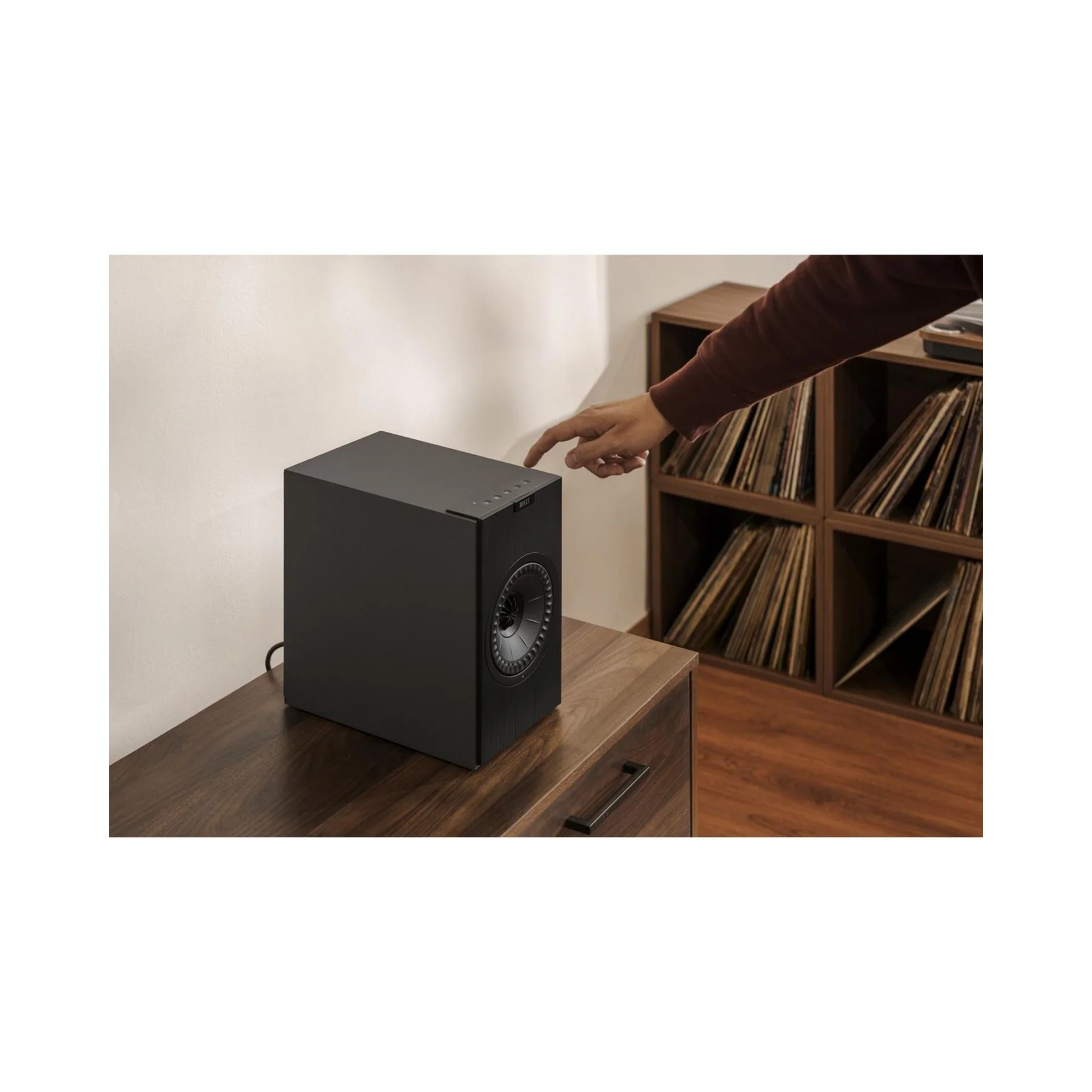KEF Coda W Wireless HiFi Bookshelf Speakers - Clearance / Open Box - Image 14