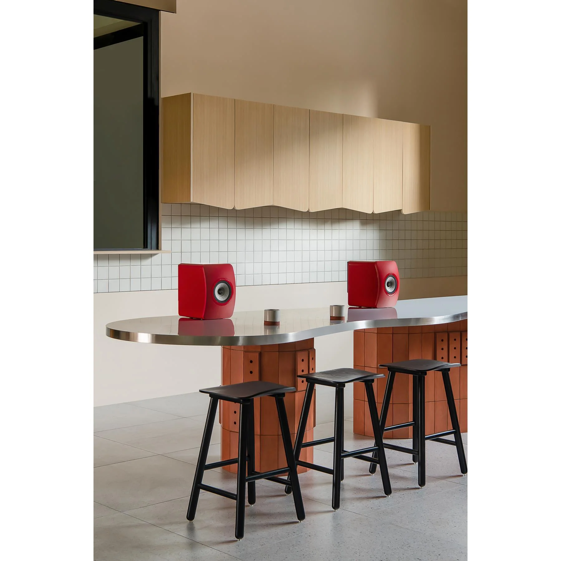 KEF LS50 Wireless II HiFi Powered Speakers - Image 11