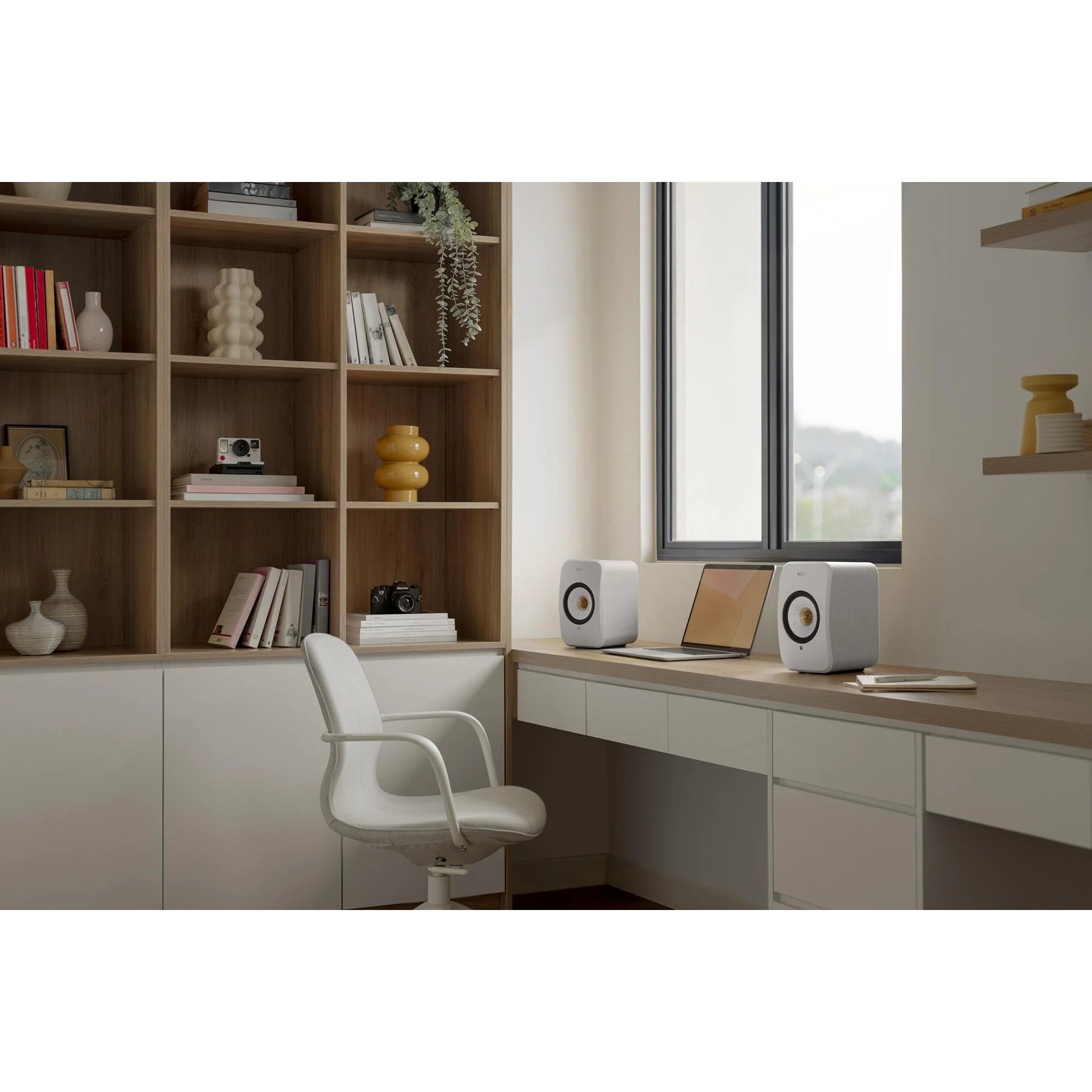KEF LSX II Wireless HiFi Speakers - Cotton White - Image 4