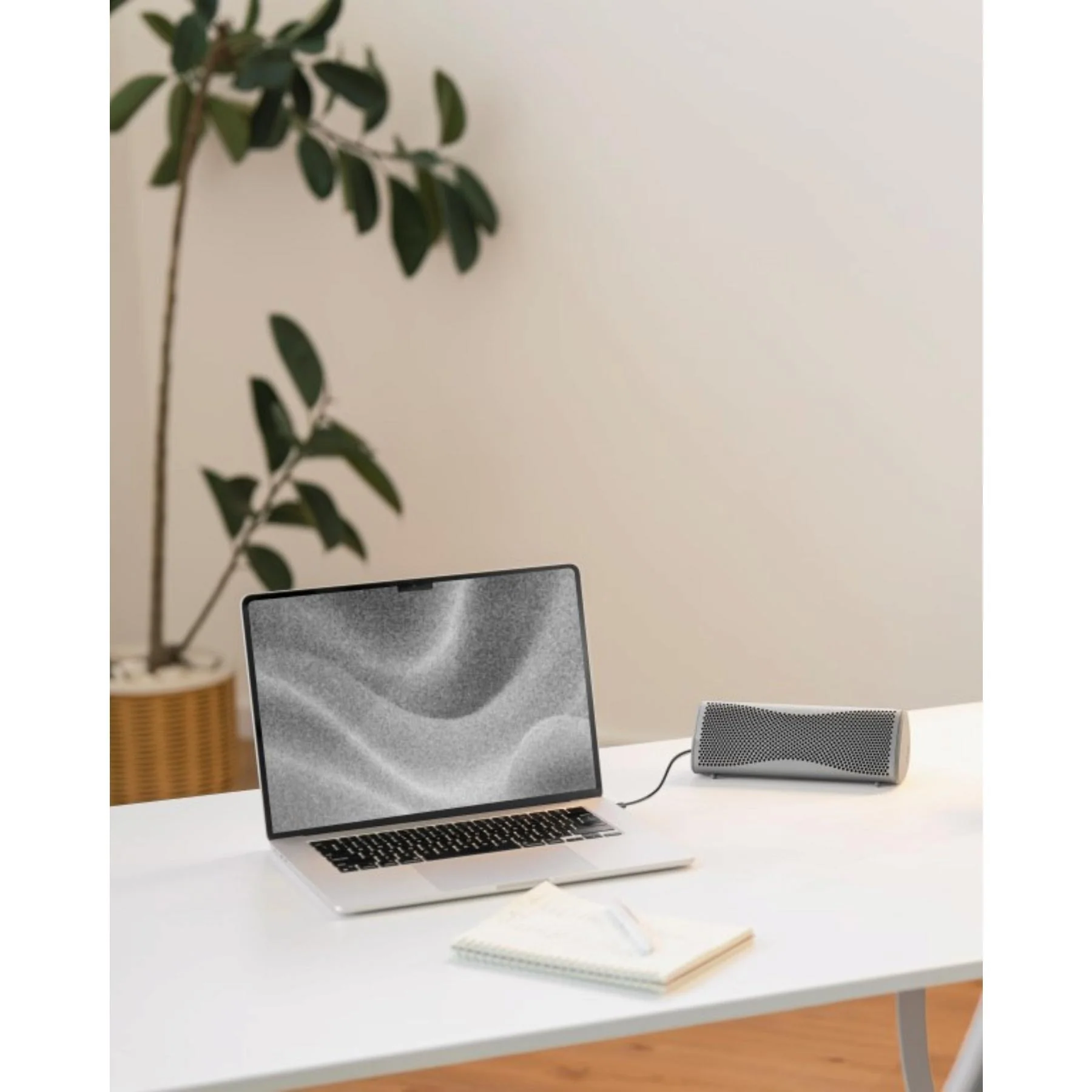KEF MUO Portable Bluetooth Speaker - Image 9