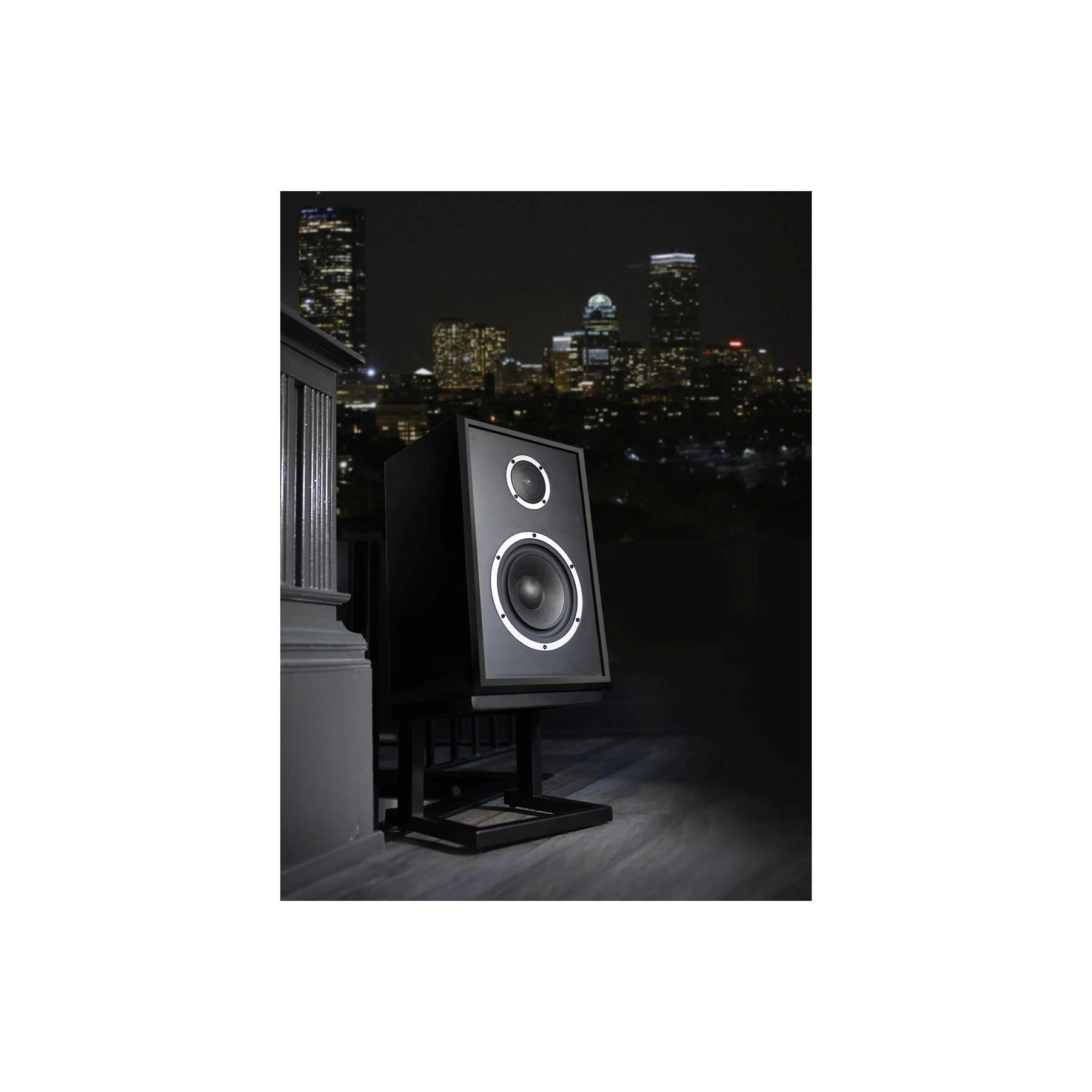 KLH Model Three Bookshelf Speakers - Image 21