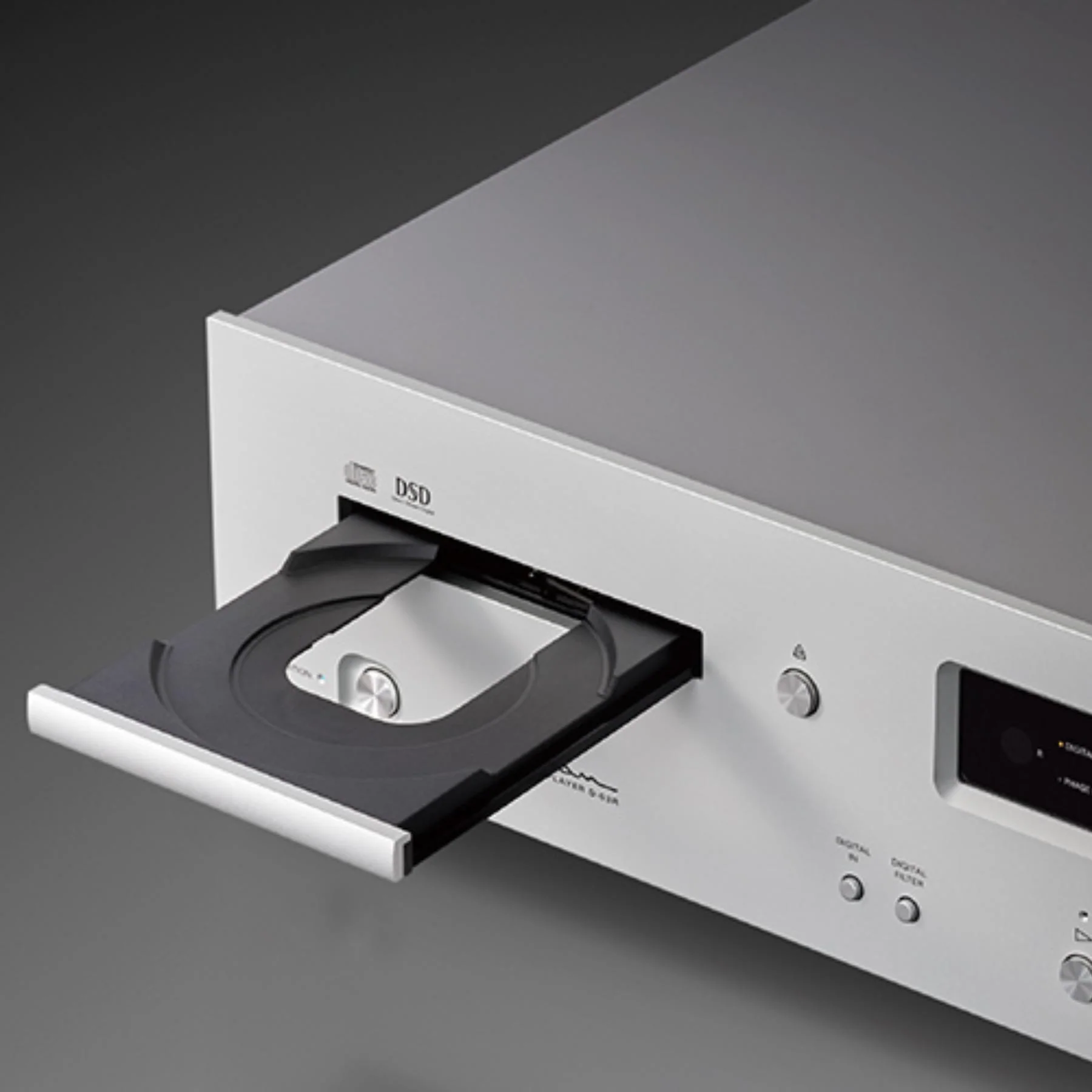 LUXMAN D-03R CD Player-silver - Image 4