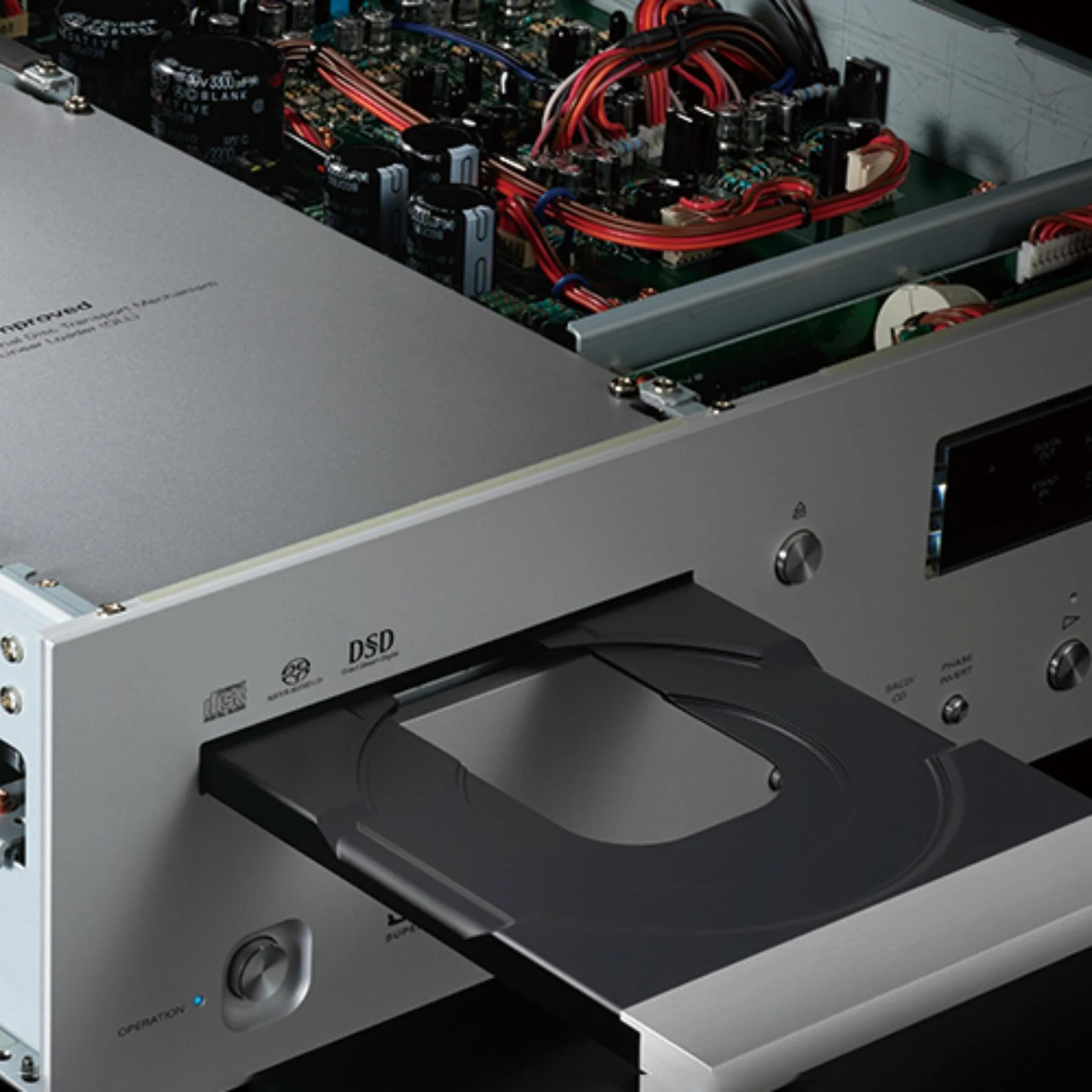 LUXMAN D-07X SACD/CD Player with DAC - Image 3