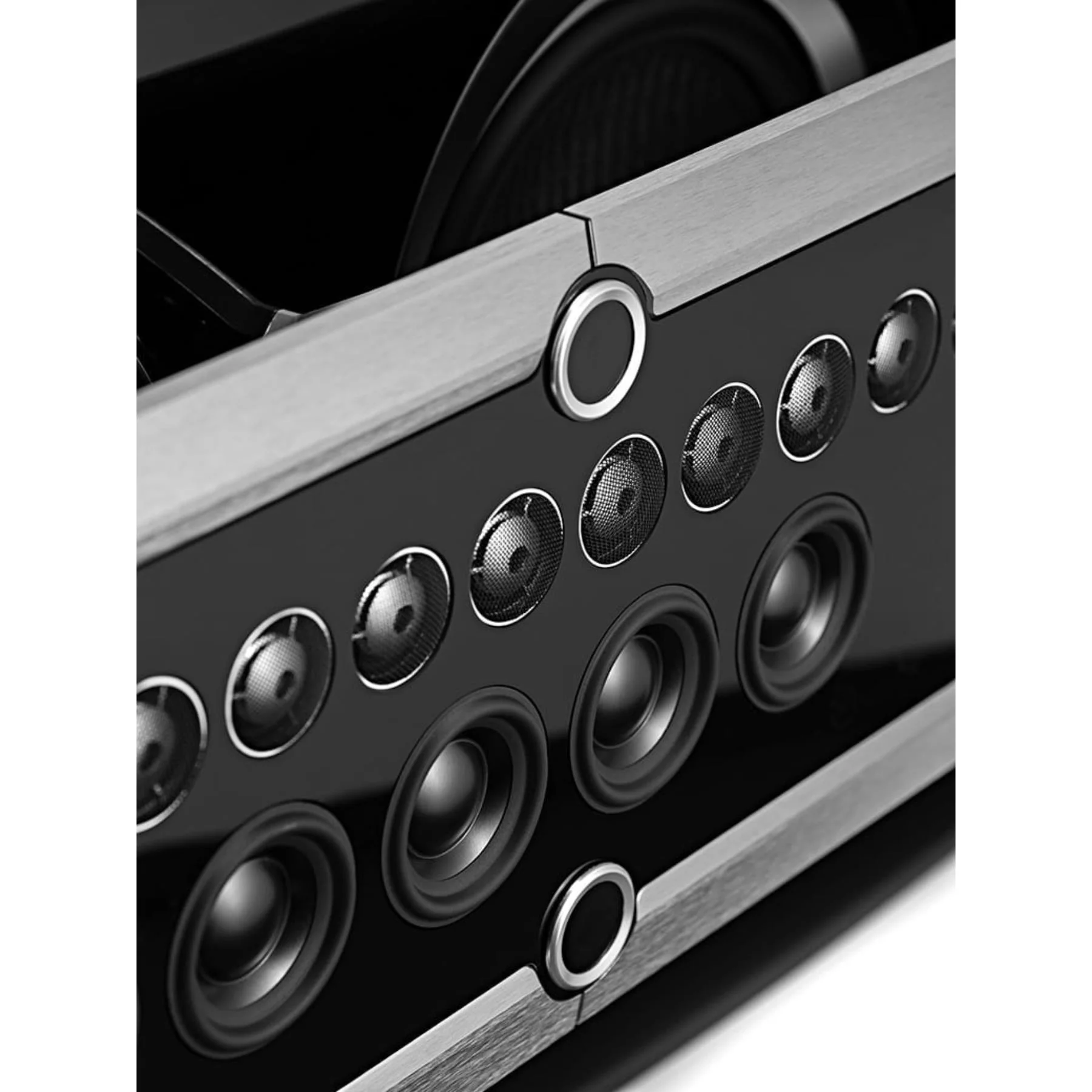 McIntosh XCS1.5K Center Channel Loudspeaker - Image 7