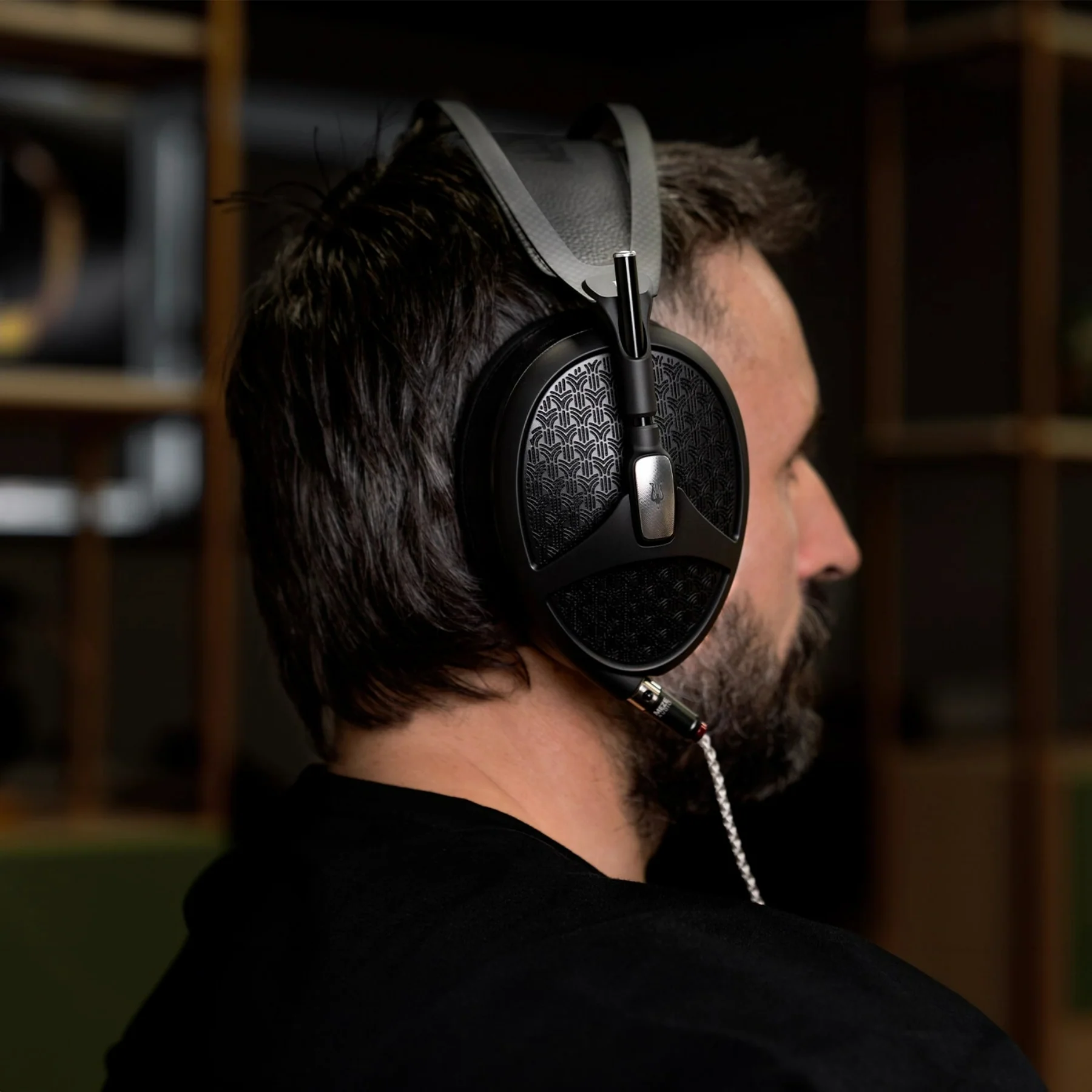 Meze Empyrean II Over-Ear Planar Magnetic Headphones with 6.3mm Connection - Image 6