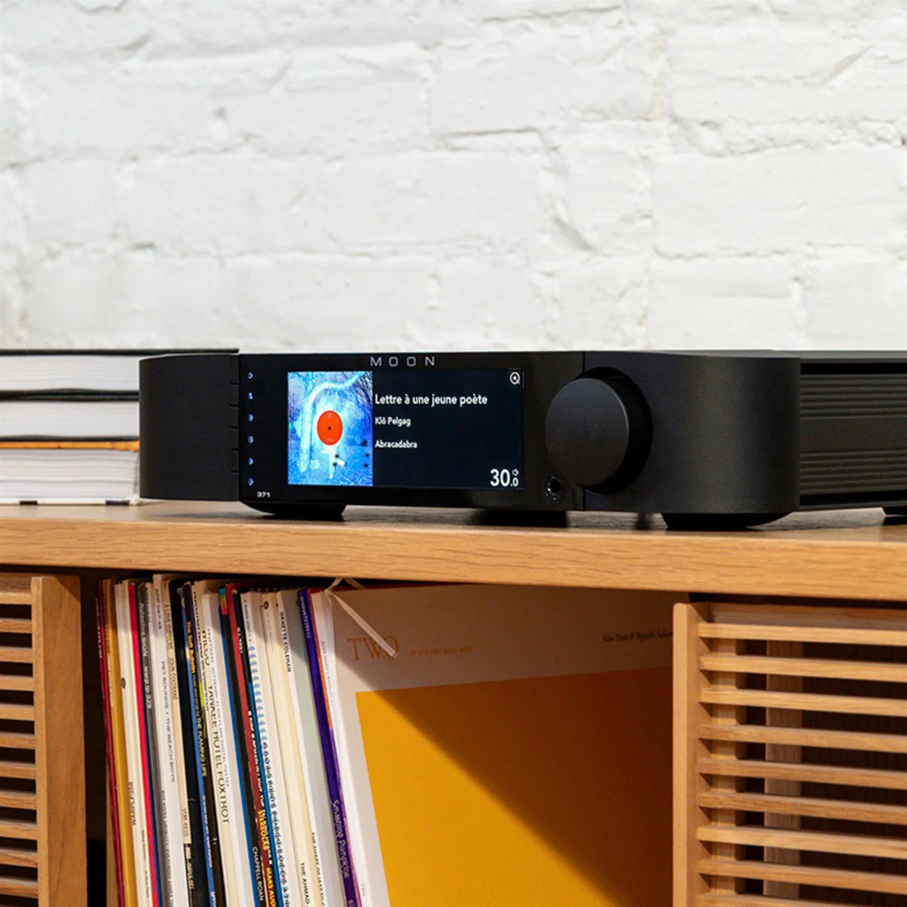 MOON 371<br>Network Player<br>Integrated Amplifier - Image 9