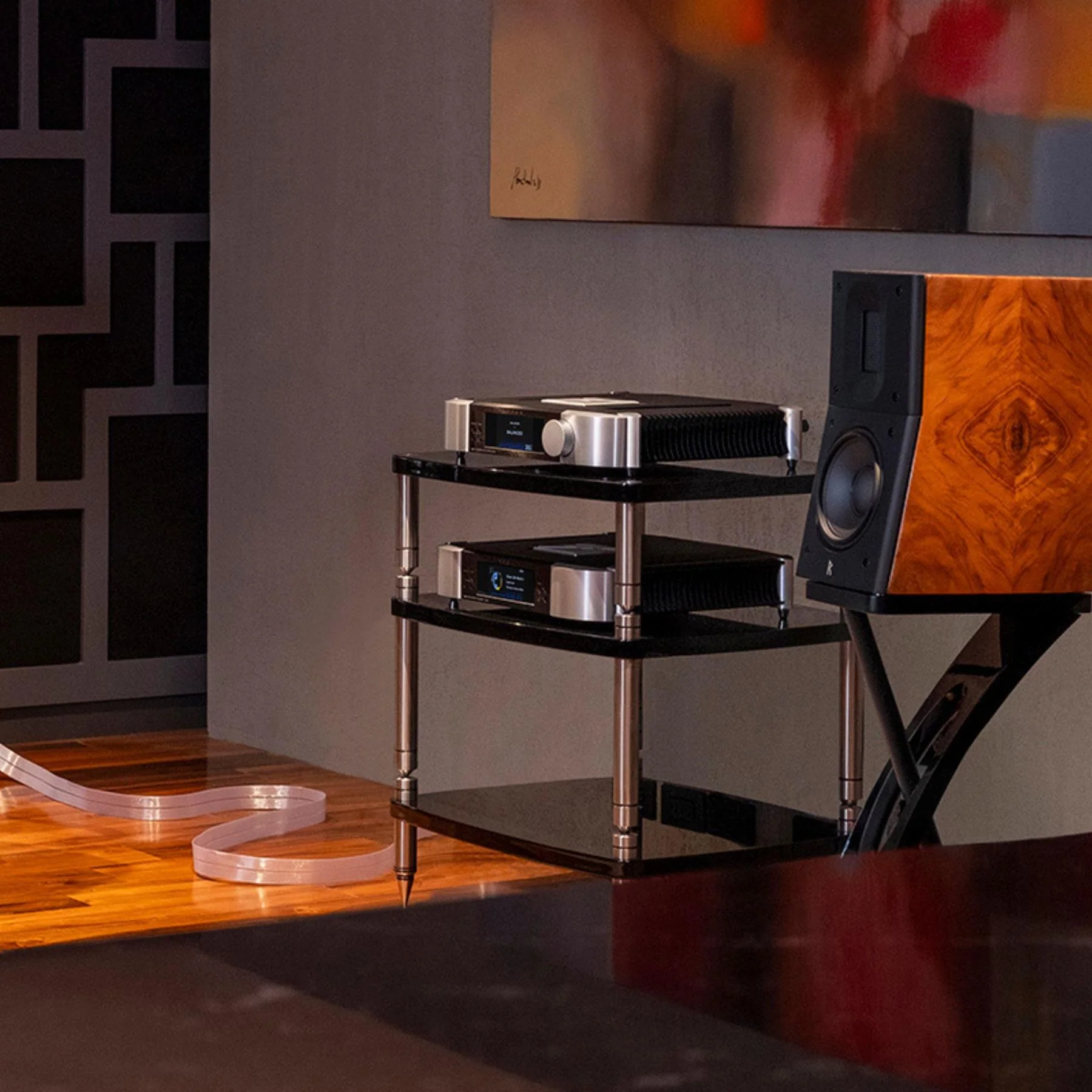 MOON North Collection 641 Integrated Amplifier - Image 5