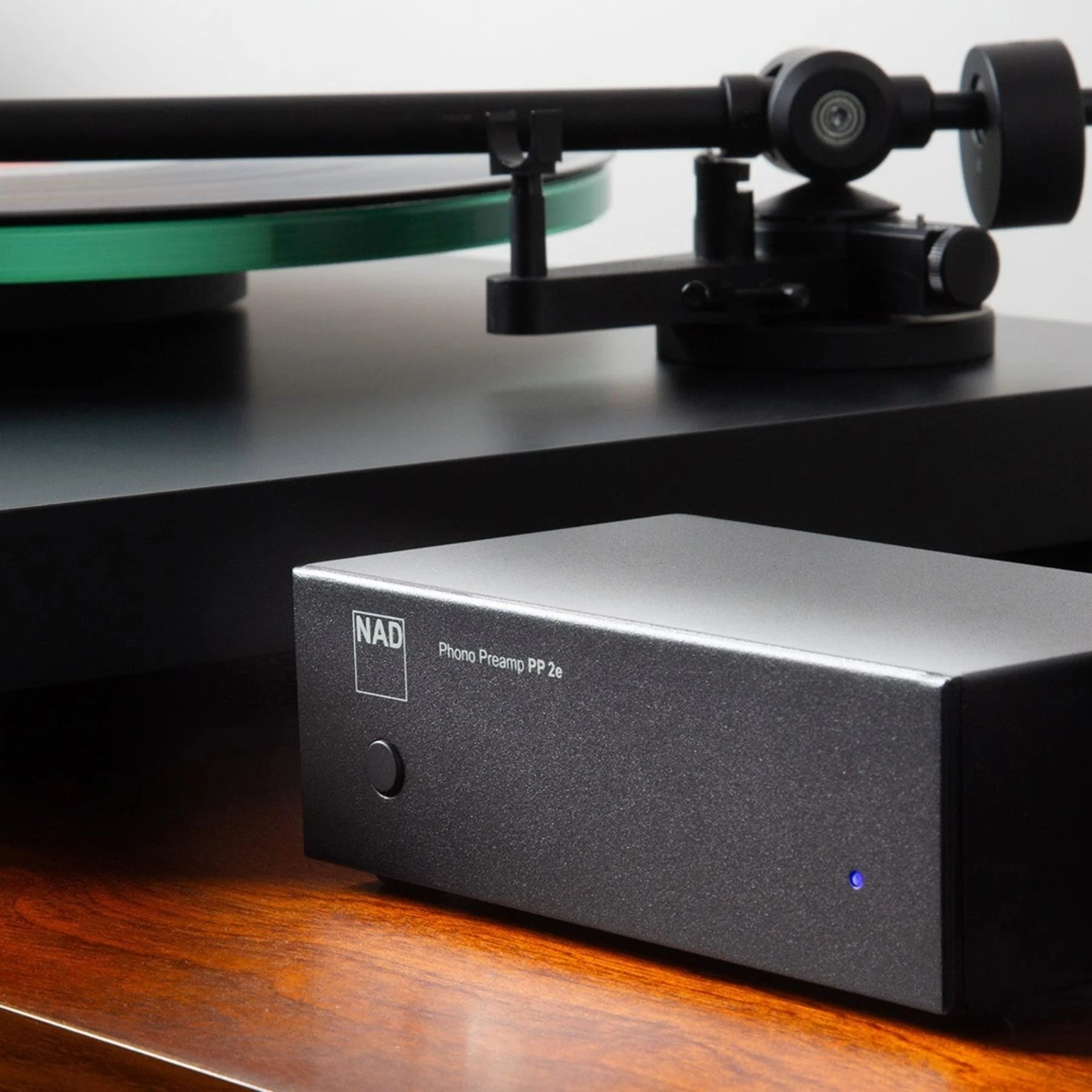 NAD PP 2e Phono Preamplifier - Image 4