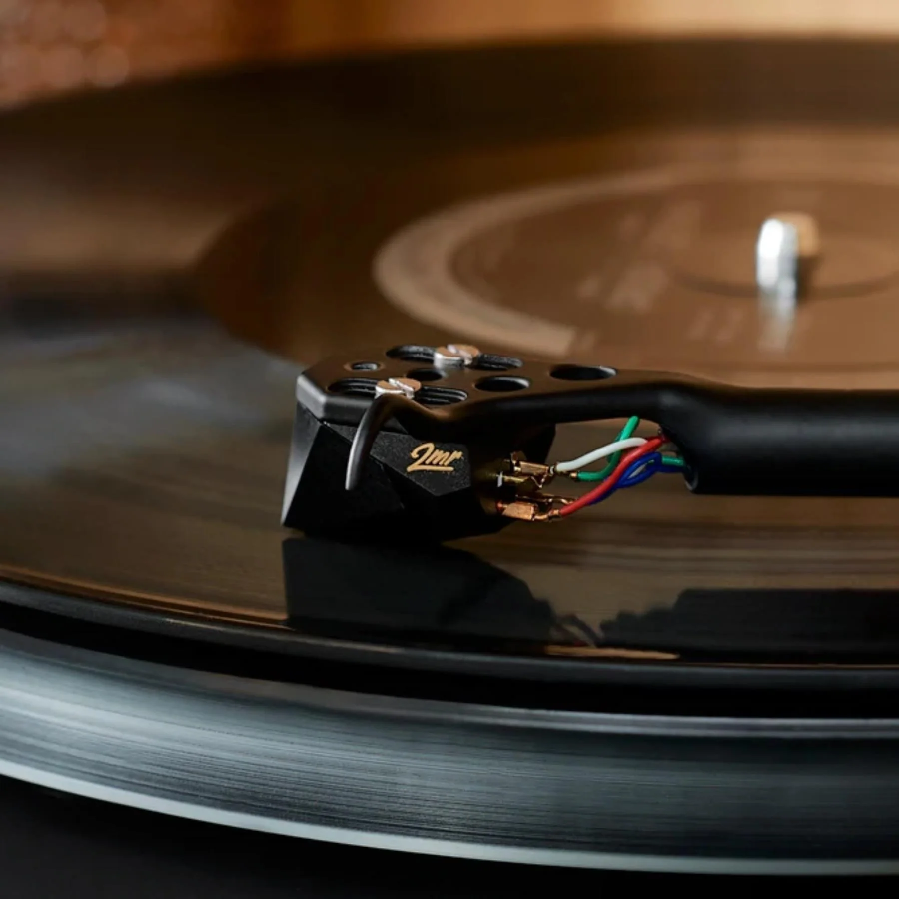 Ortofon 2MR Black Moving Magnet Cartridge for Low-Profile Turntables - Image 5