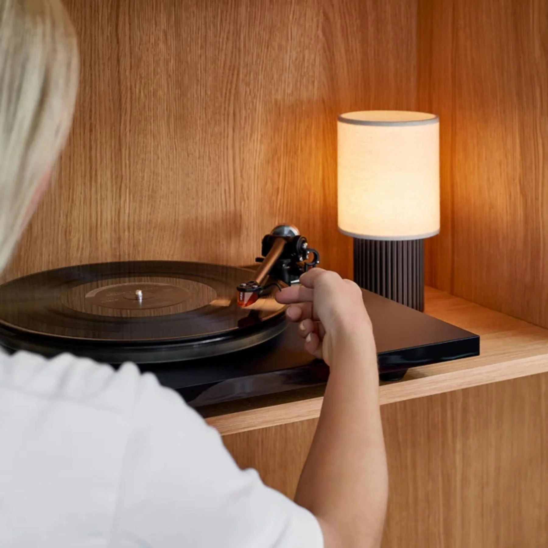 Ortofon 2MR Bronze Moving Magnet Cartridge for Low Profile Turntables - Image 4