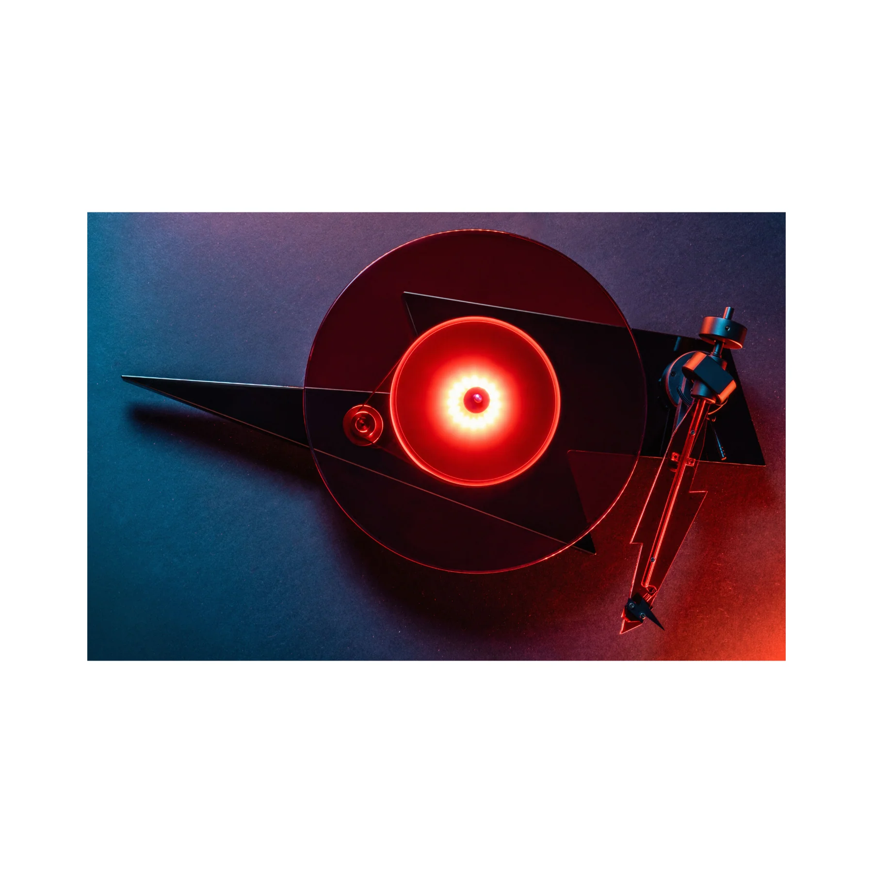 Pro-Ject AC/DC Artist Series Turntable - Image 6