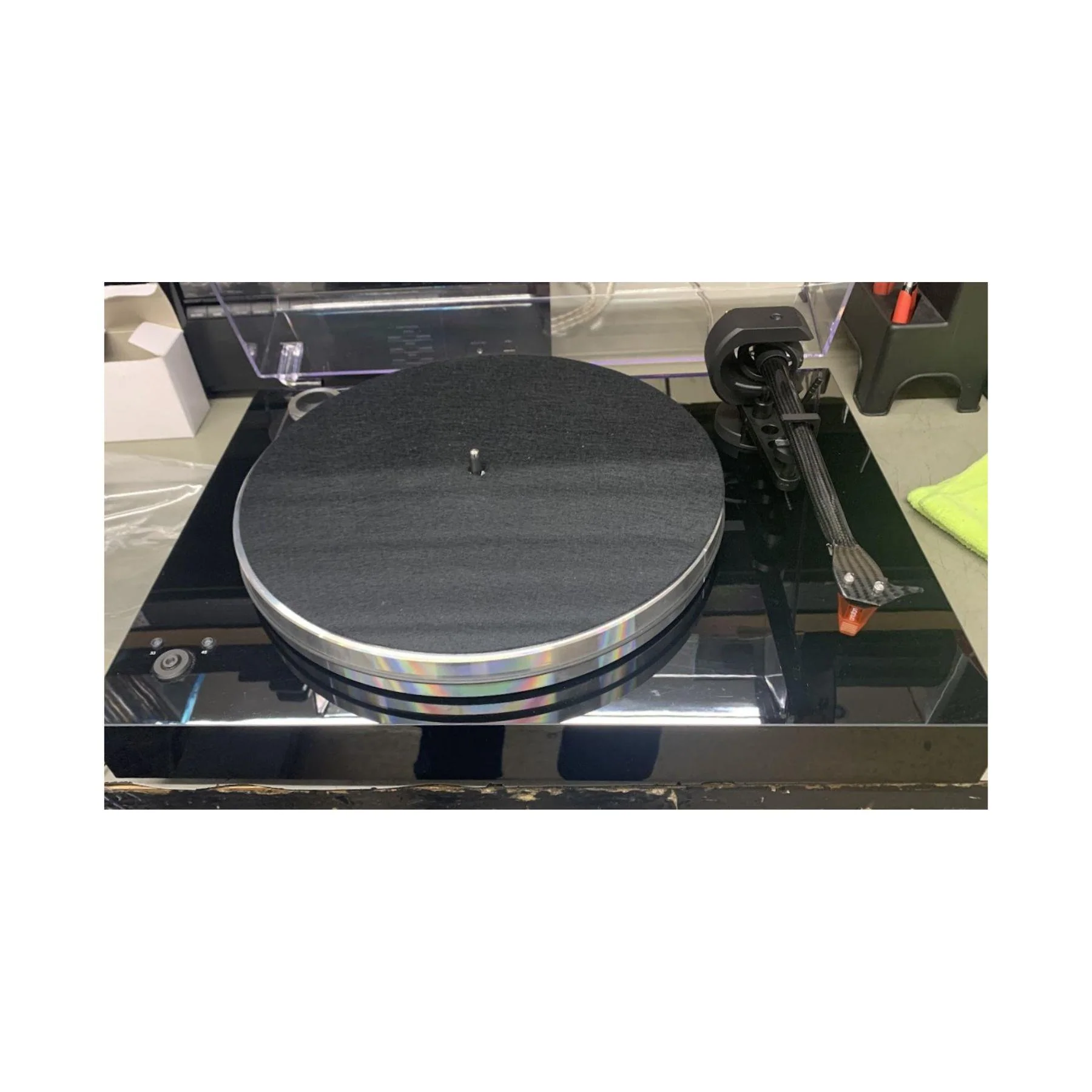 PRO-JECT X8 Evolution Turntable with New Moonstone Cartridge - Trade-In - Image 3