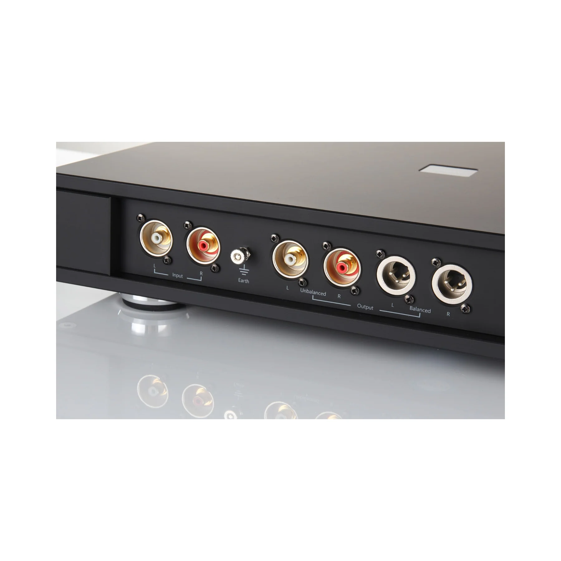 Rega Aura MC Phono Stage - Image 5