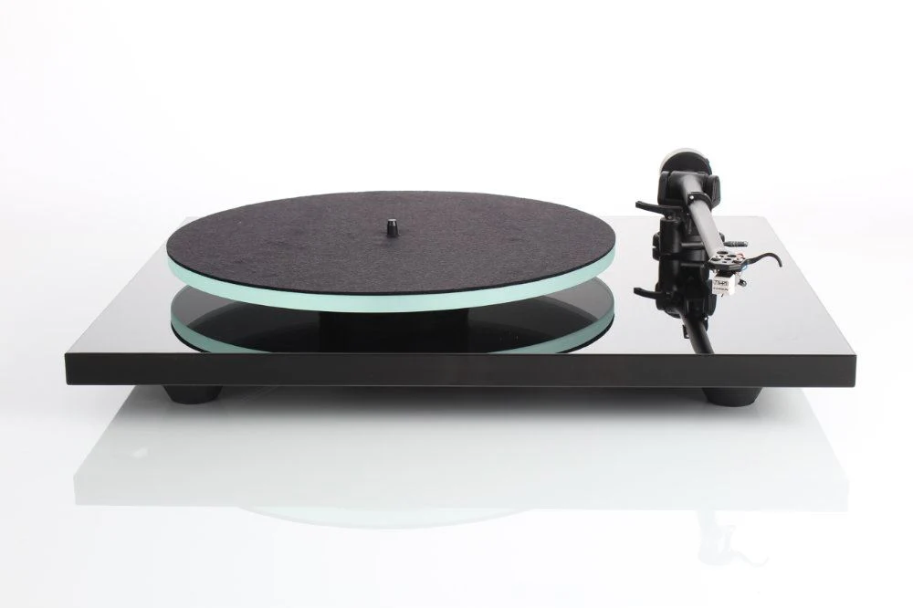 Rega Planar 2 Turntable - Clearance / Open Box - Image 2