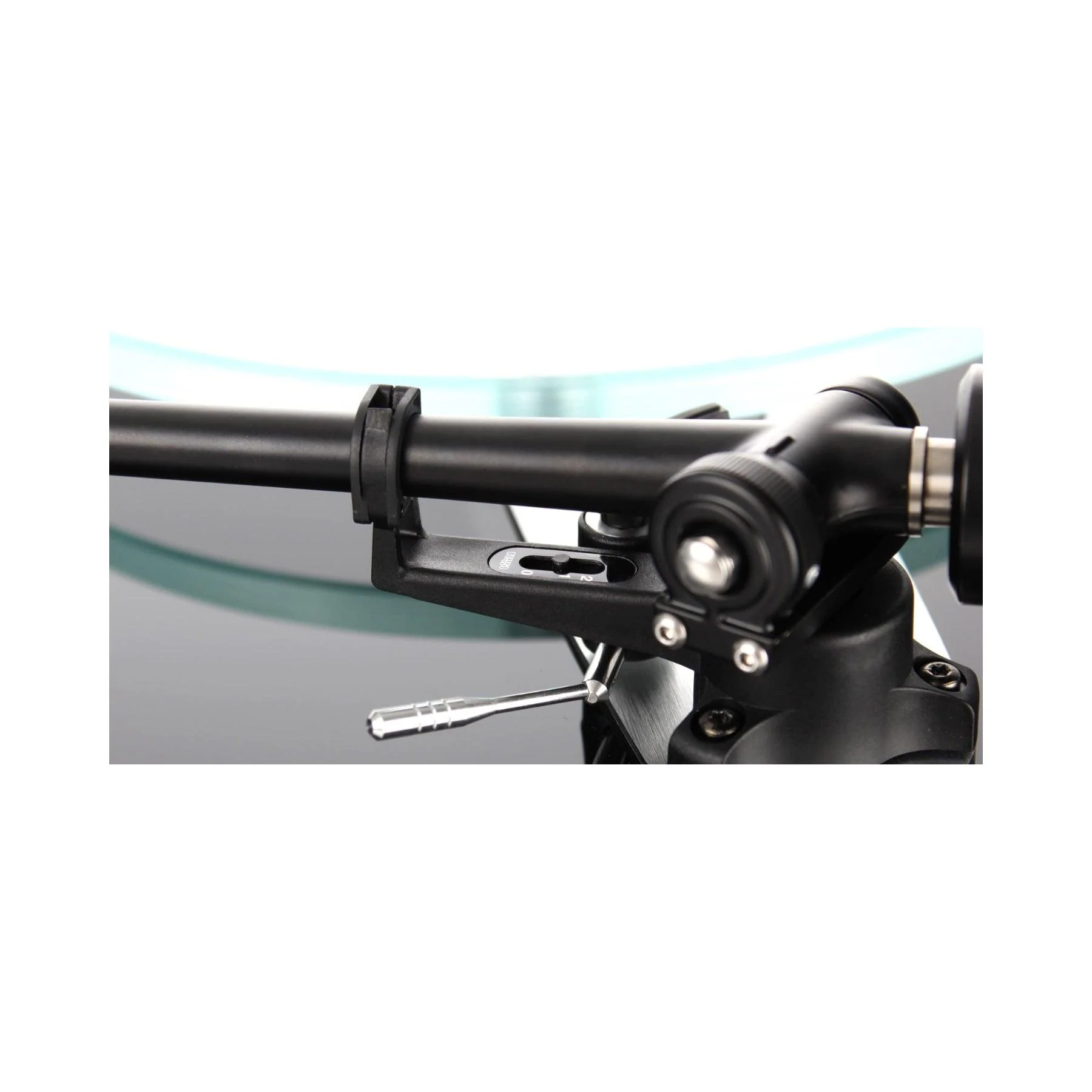 Rega Planar 3 Turntable with ND3 Cartridge - Image 4