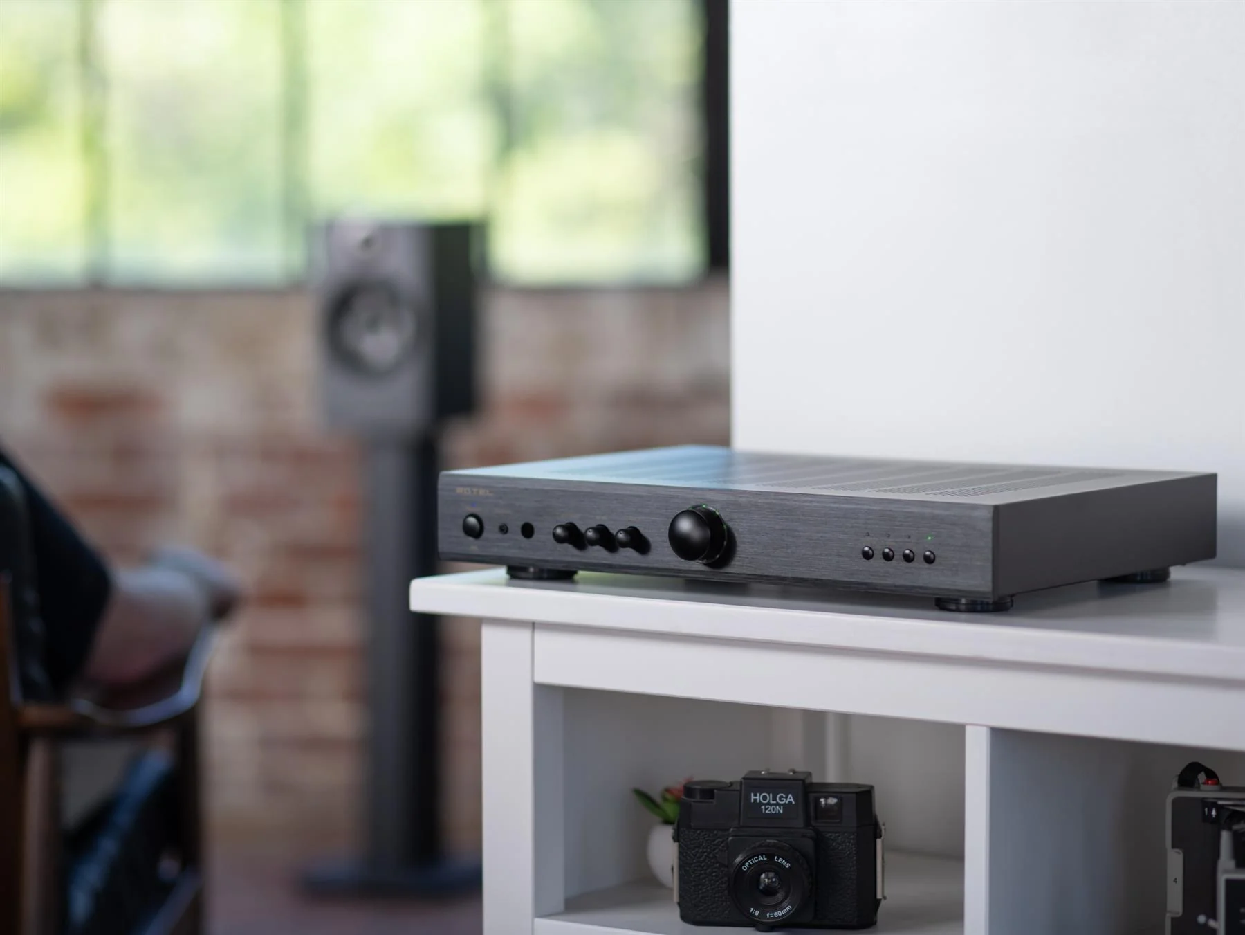 Rotel A8 Integrated Amplifier - Image 4