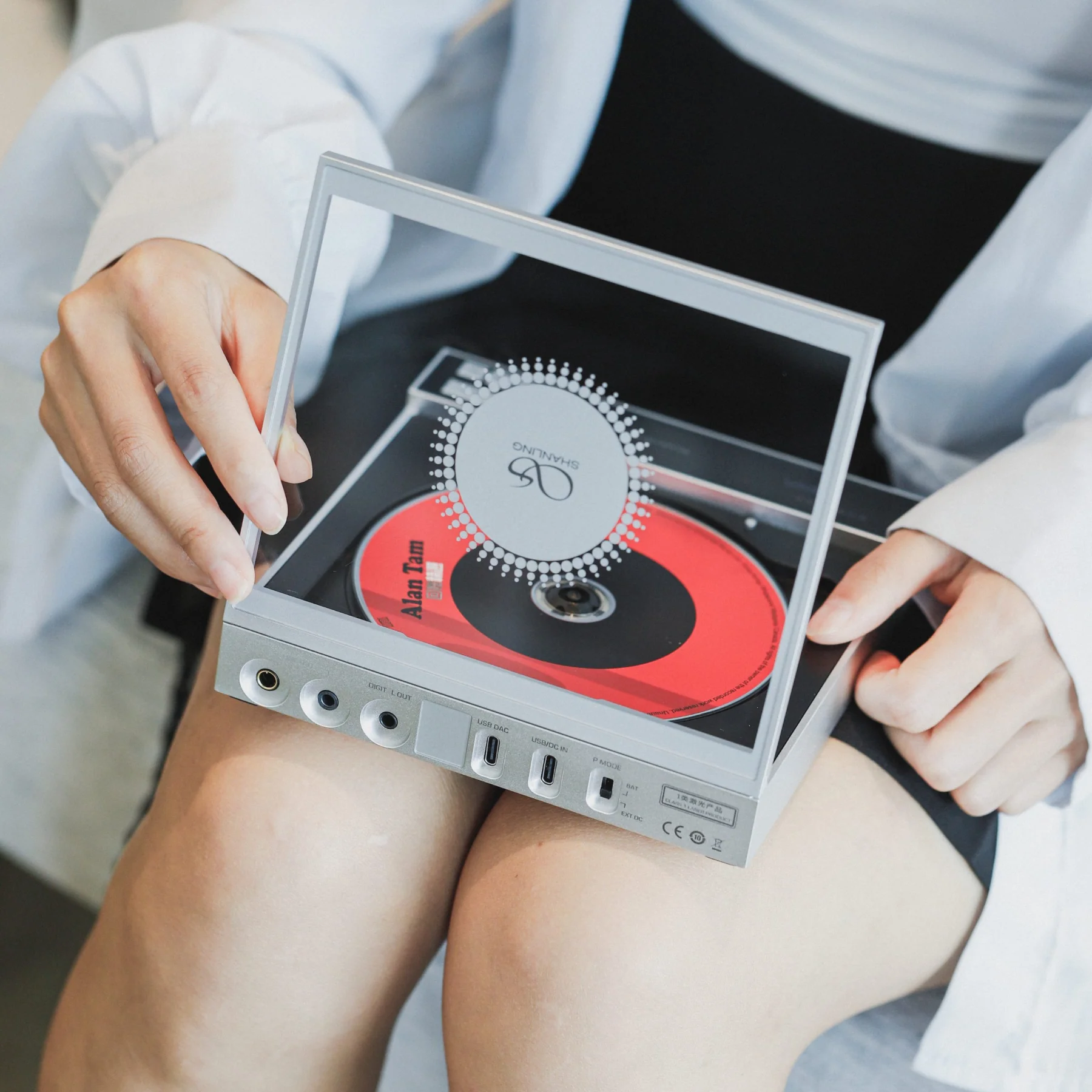 Shanling EC Zero AKM Portable CD Player - Image 4