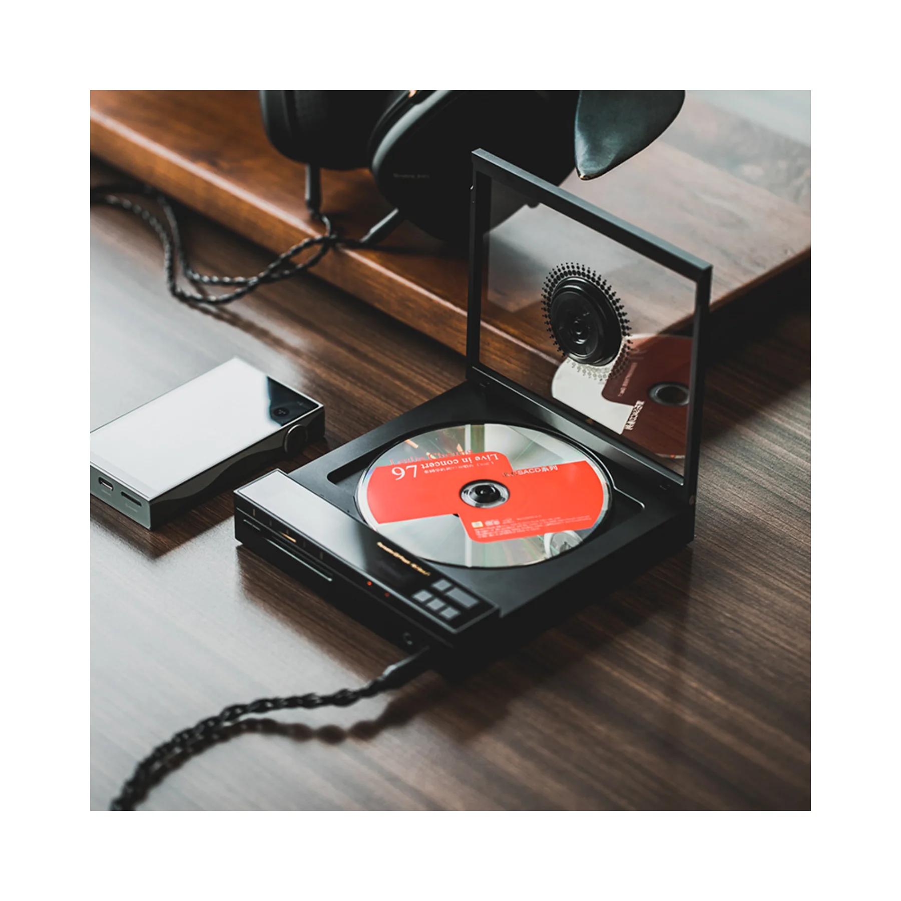 Shanling EC Zero T Portable Tube & R2R CD Player - Clearance / Open Box - Image 7