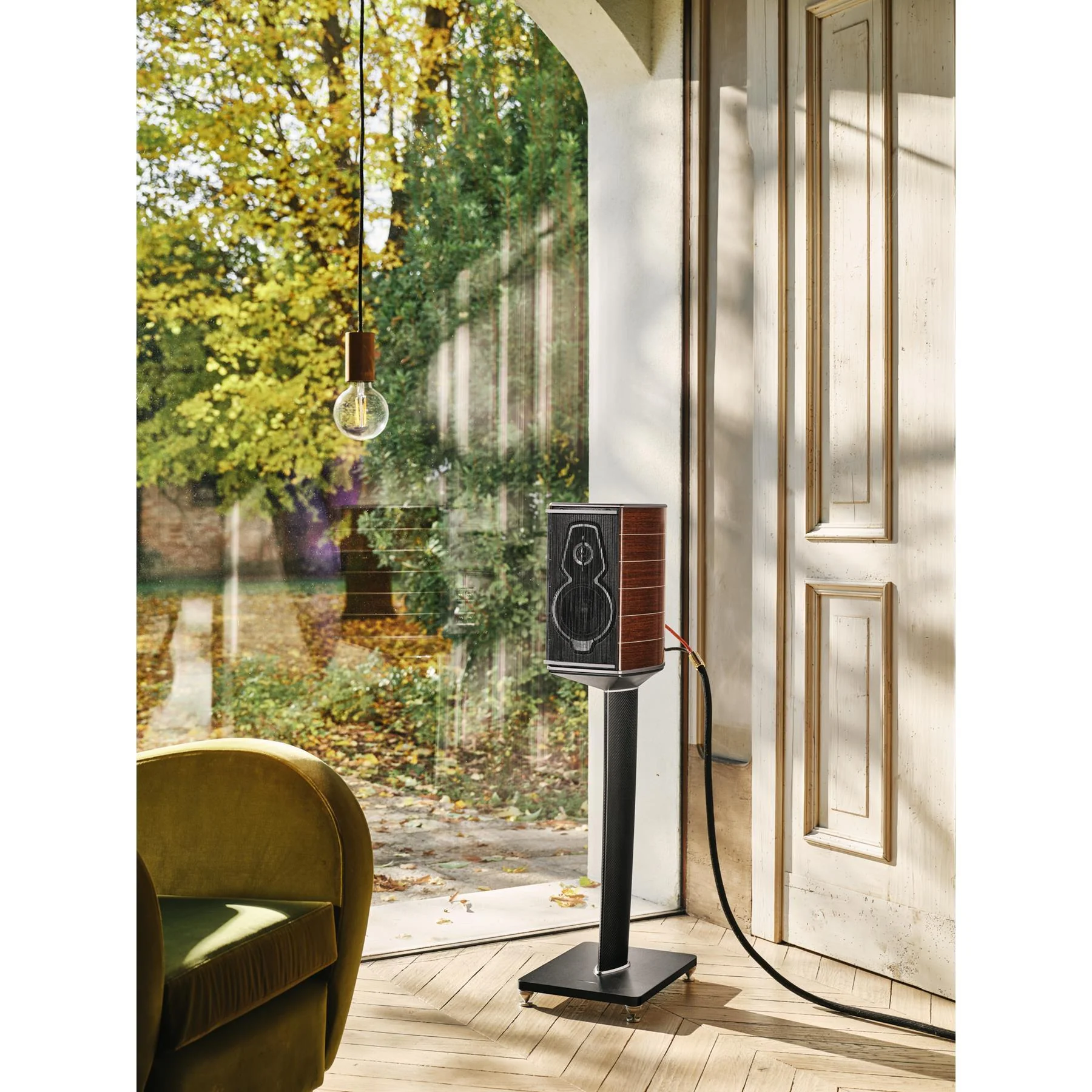 Sonus faber Guarneri G5 Standmount Loudspeakers - Image 4
