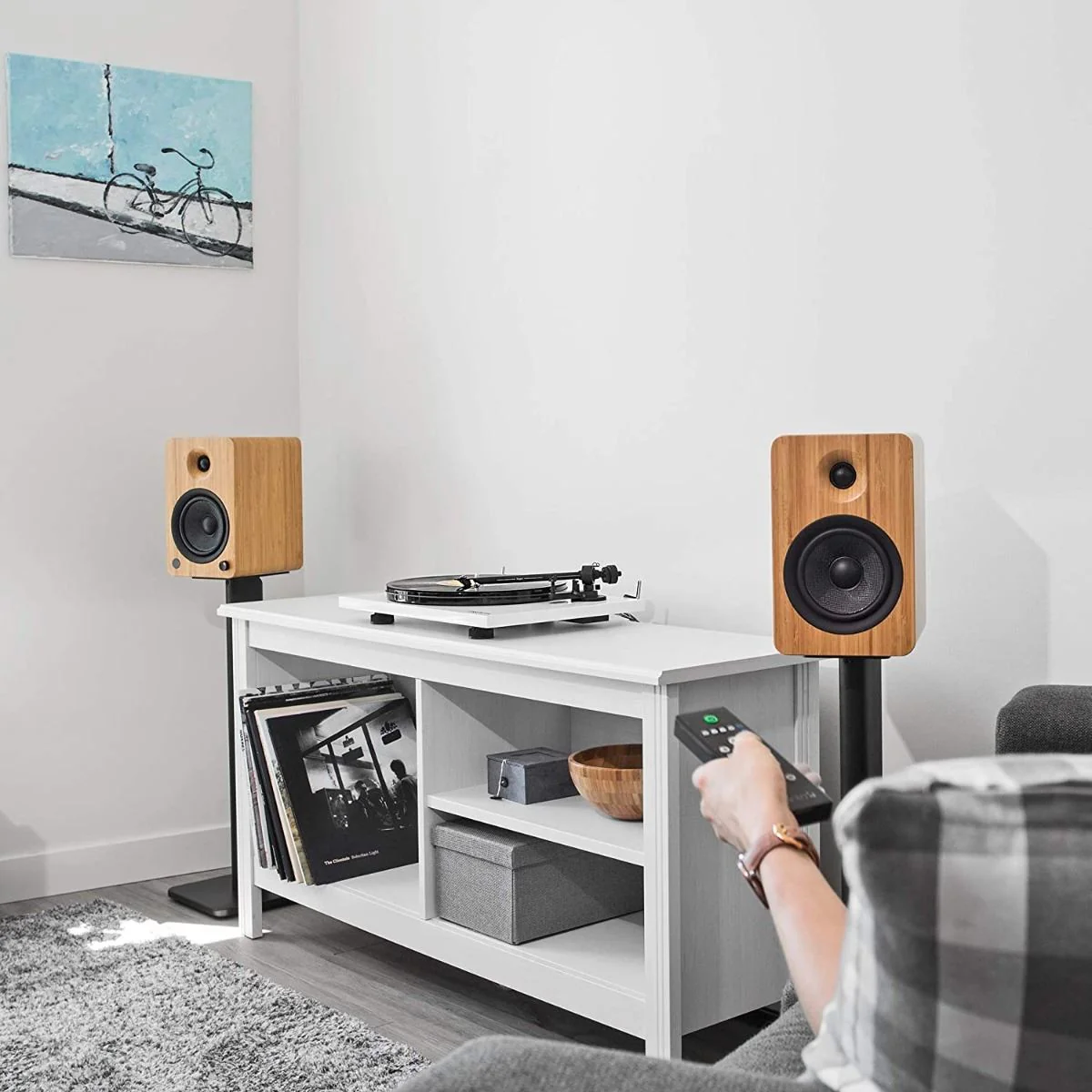 Kanto SP26PL - 26" Bookshelf Speaker Floor Stands - Image 17