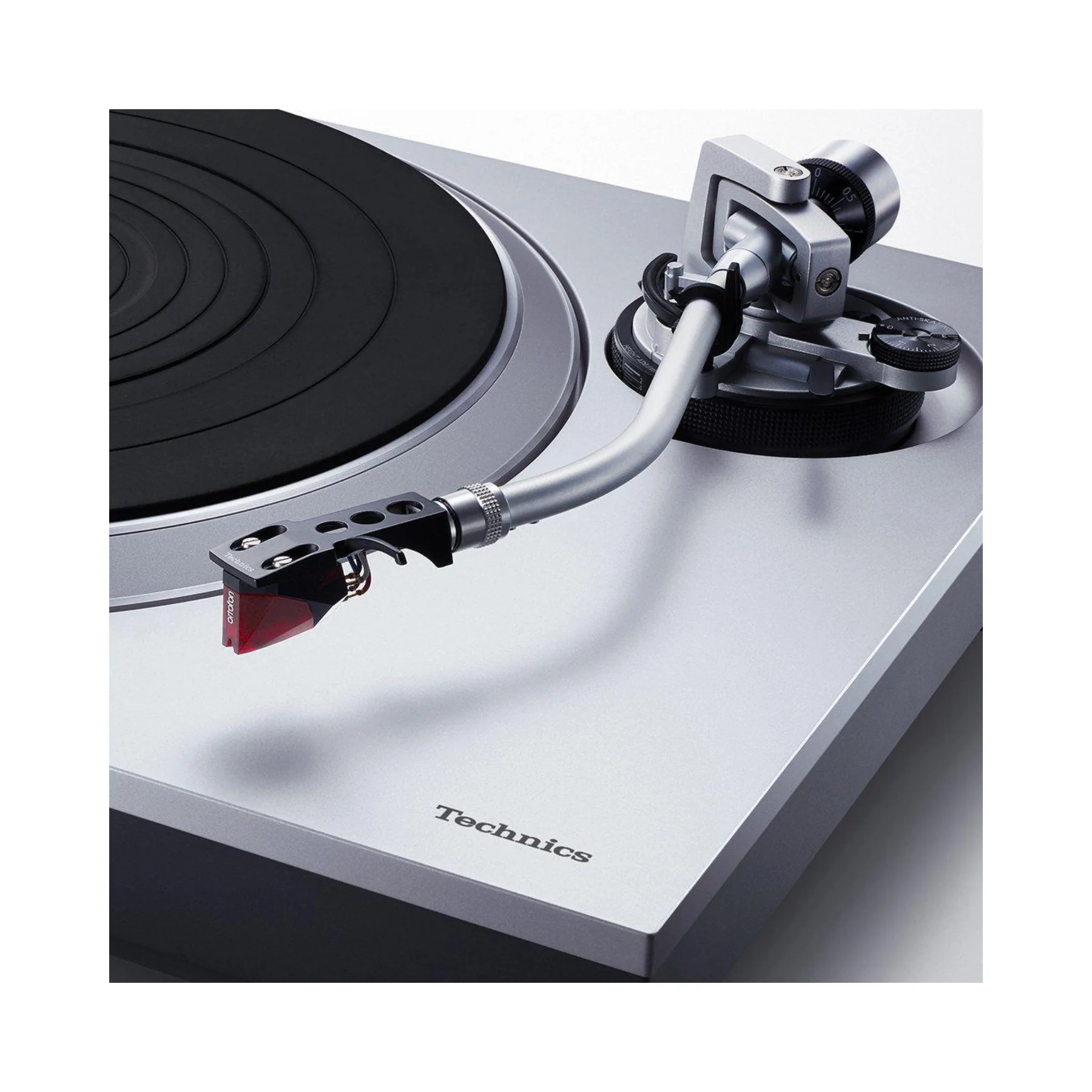 Technics SL-1500C Direct Drive Turntable System - White Edition - Image 4