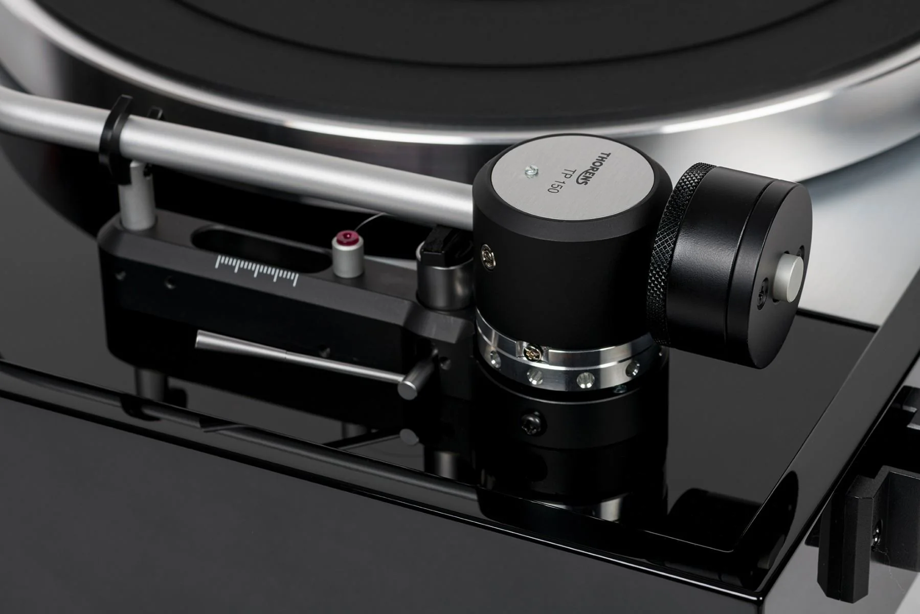 Thorens TD 1500 - Sub chassis Turntable with Ortofon 2M Bronze Cartridge - Image 12