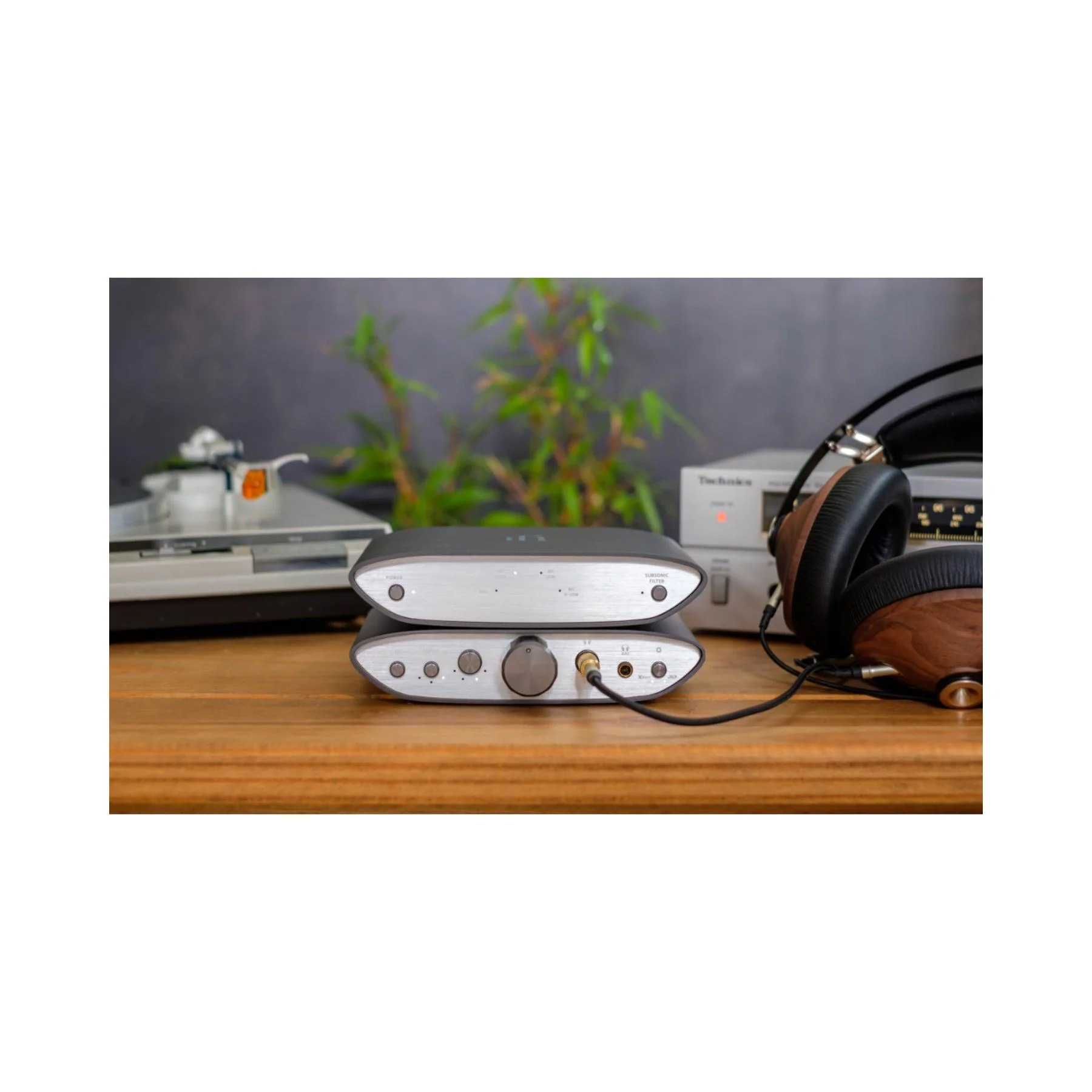 iFi Audio ZEN Phono - Phono Stage - Clearance / Open Box - Image 4